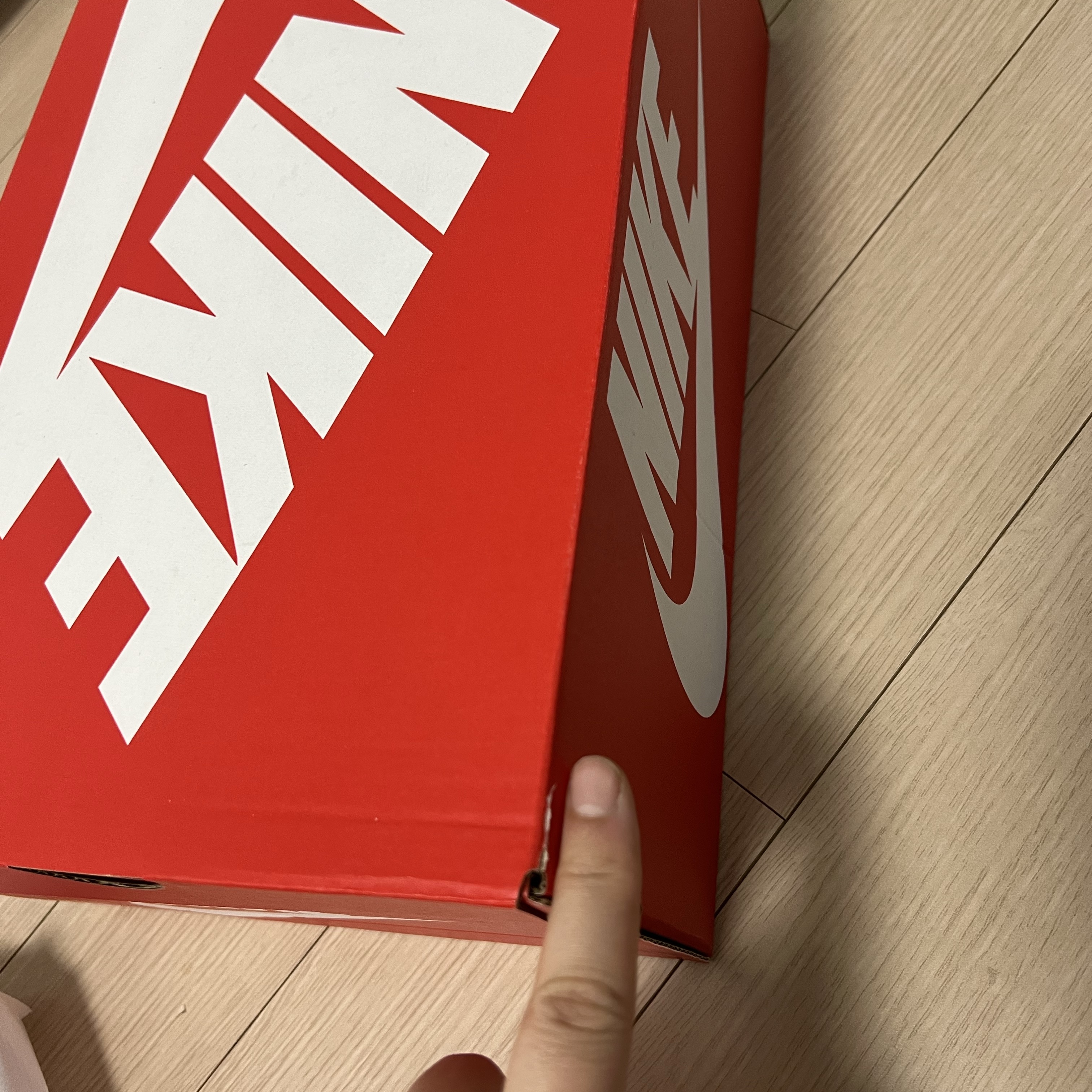 Nike Zoom Vomero 5 Platinum Tint Metallic Pewter 착용 스타일 - 4