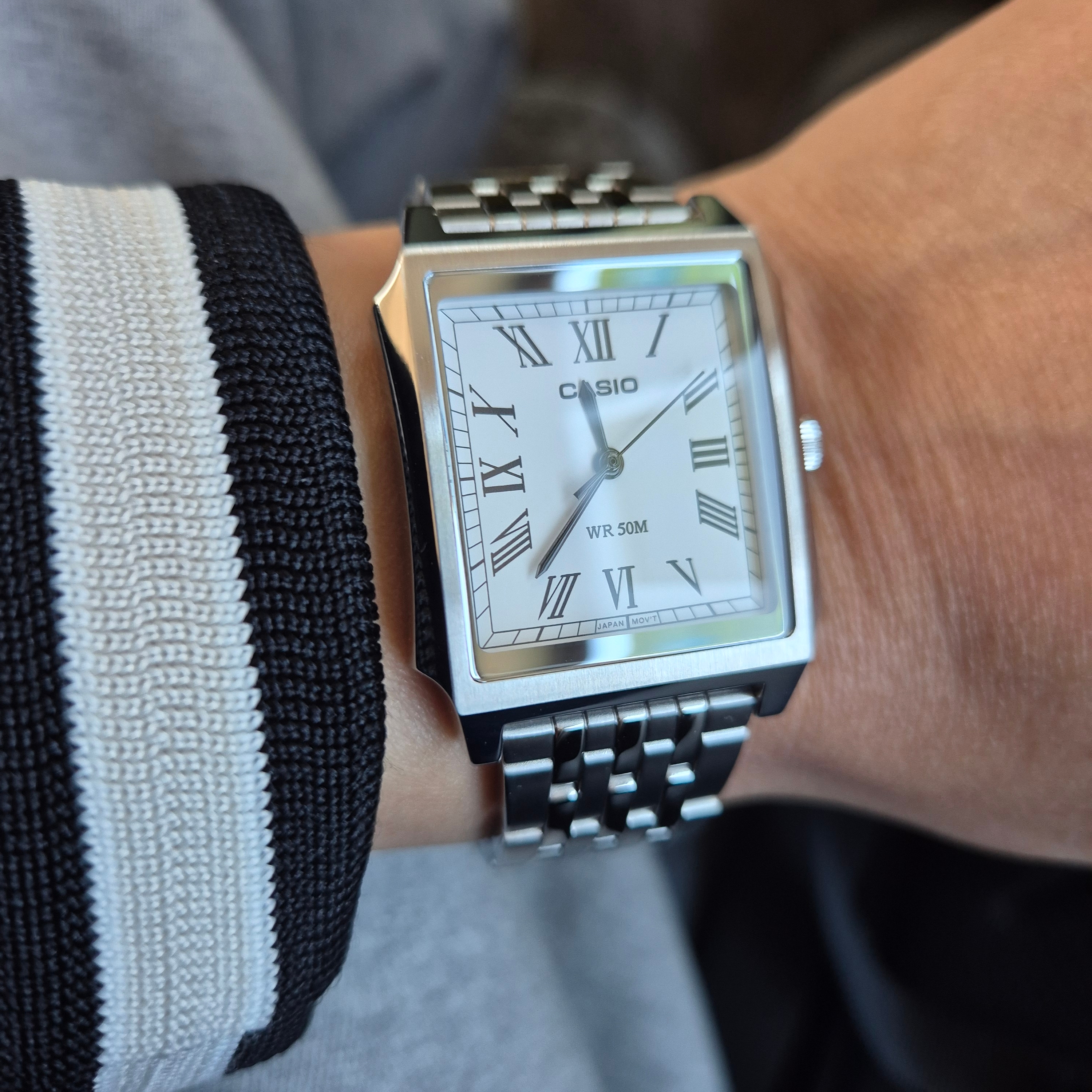 Casio MTP-B190D-7BV 착용 스타일