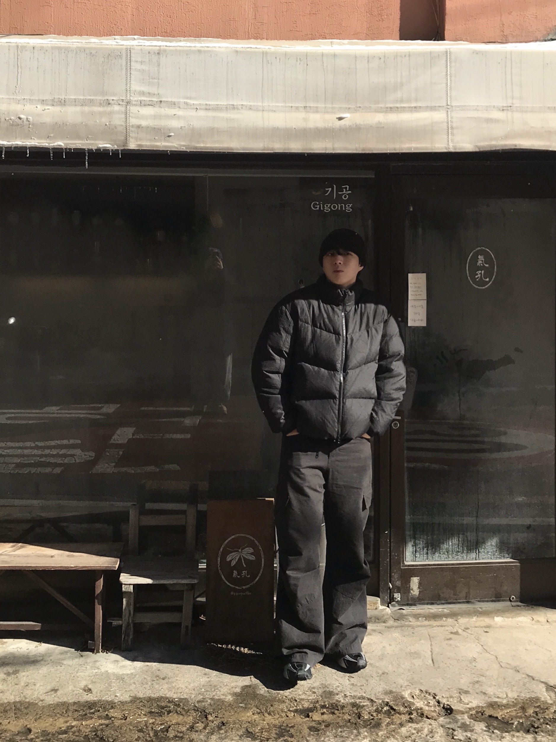Sansan Gear Mohair Beanie Black 착용 스타일 - 2