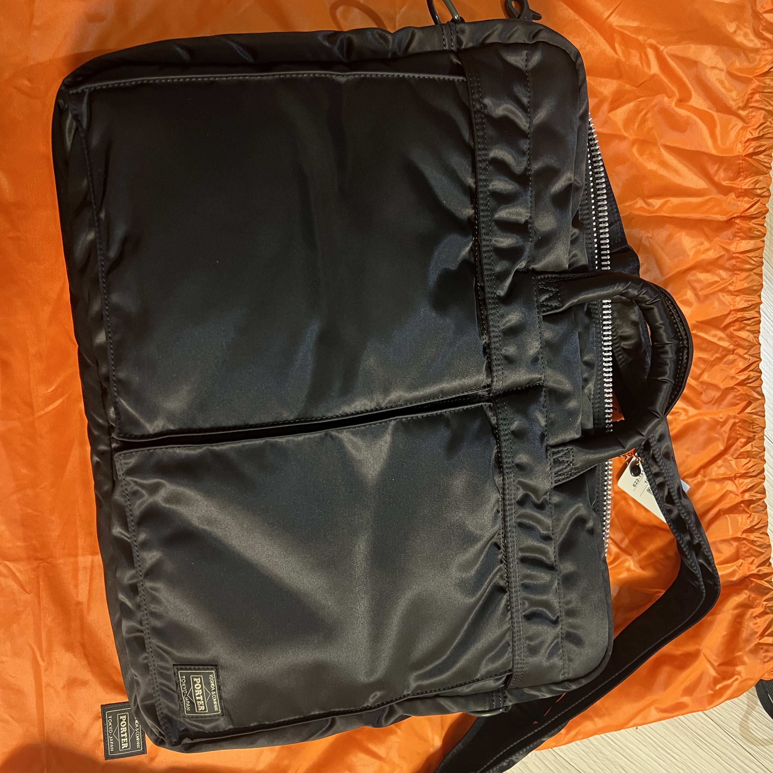 Porter All New Tanker 2Way Document Bag Black 착용 스타일