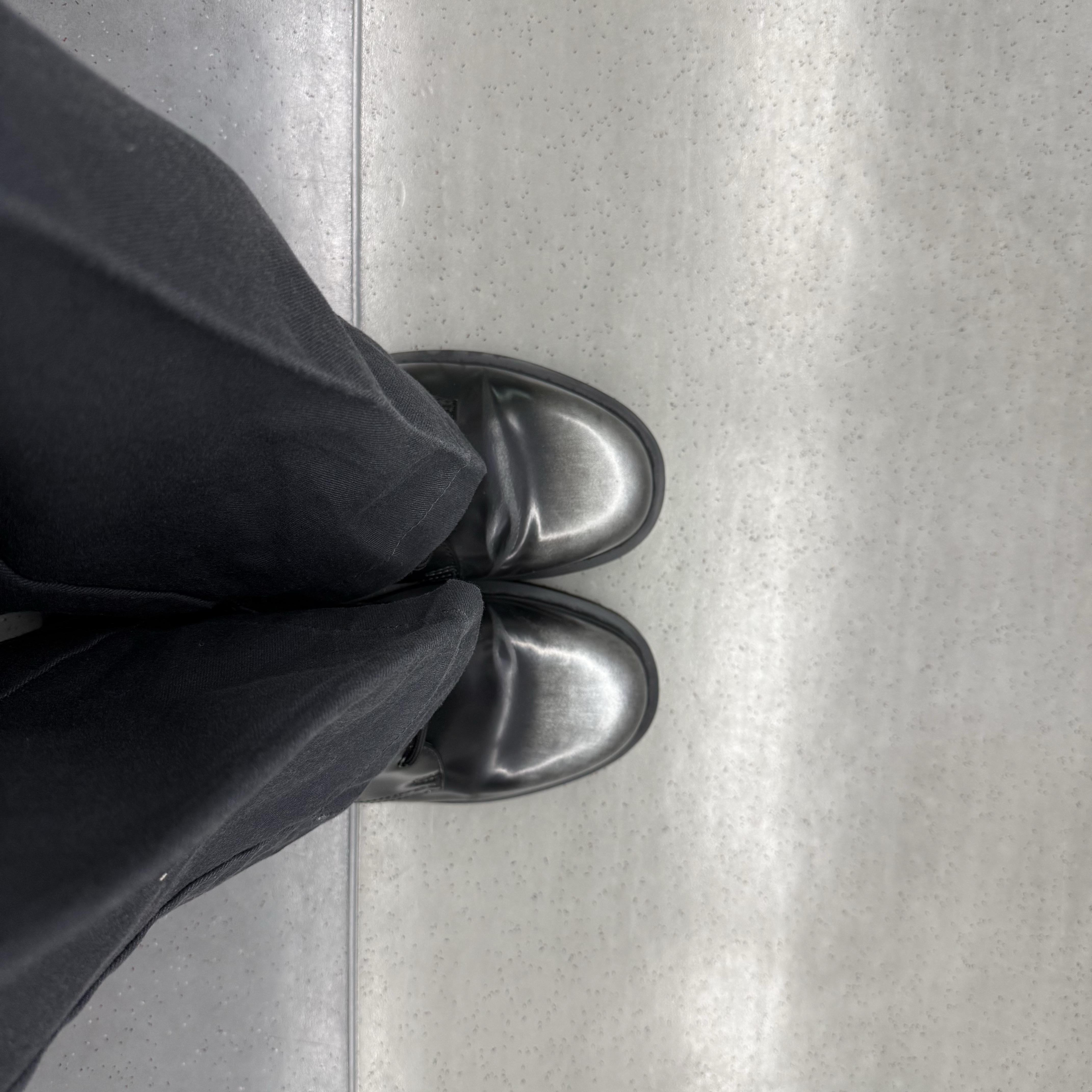 Dr. Martens 1461 Silver Arcadia Multi 착용 스타일