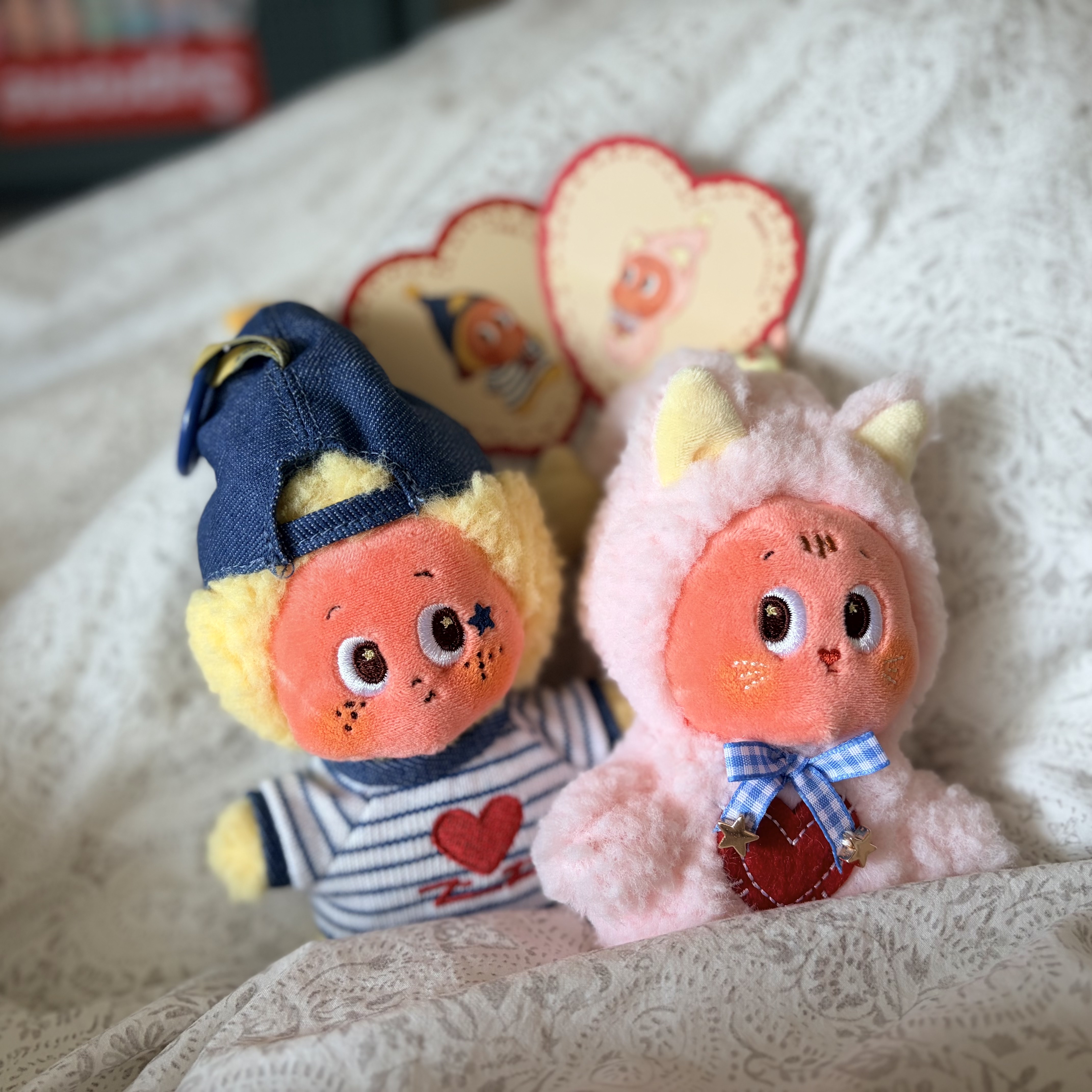 Pop Mart Twinkle Twinkle Crush On You Series Plush Pendent The Moment (Opened Case), Pop Mart Twinkle Twinkle Crush On You Series Plush Pendent Cat Lover (Opened Case) 착용 스타일 - 1