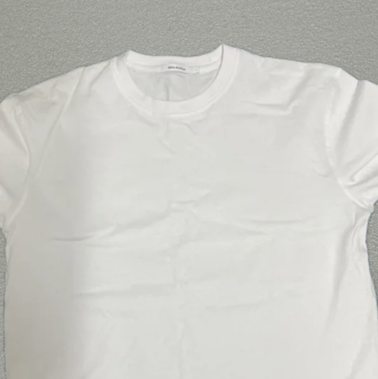 Millo Archive Original Cotton T-Shirts White 착용 스타일