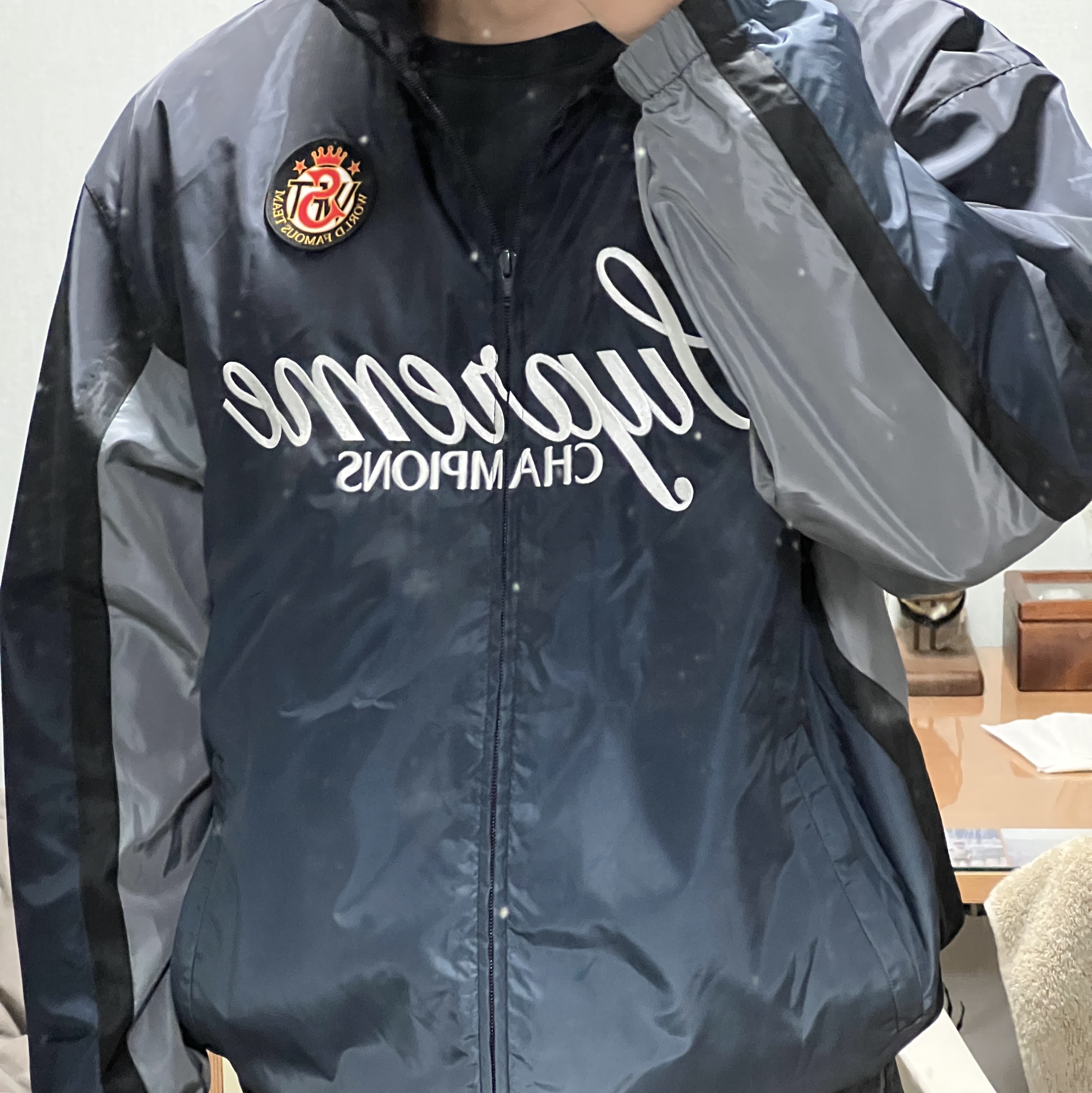 Supreme x Umbro Gradient Track Jacket Black - 25FW 착용 스타일