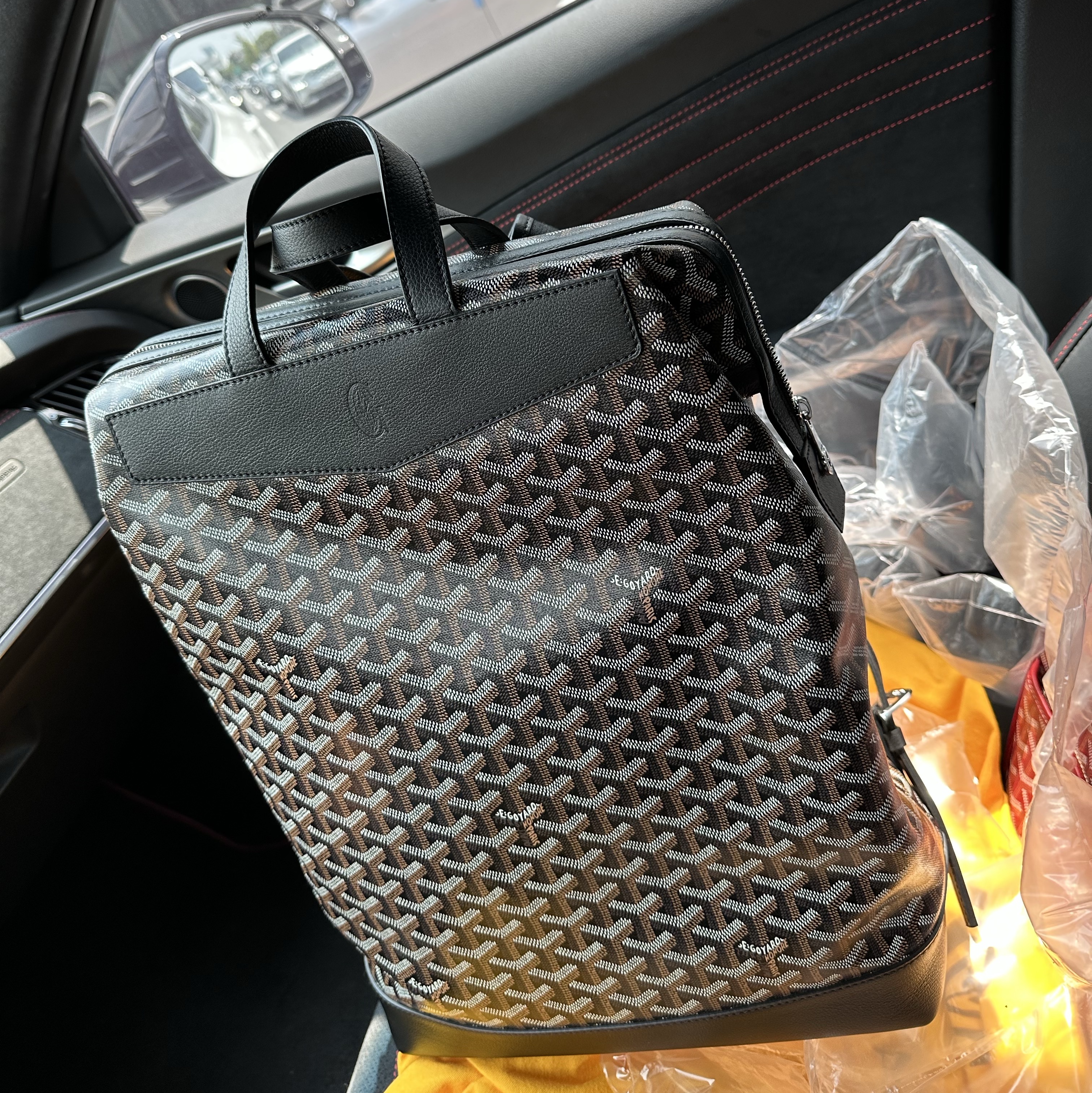 Goyard Cisalpin Backpack Black 착용 스타일