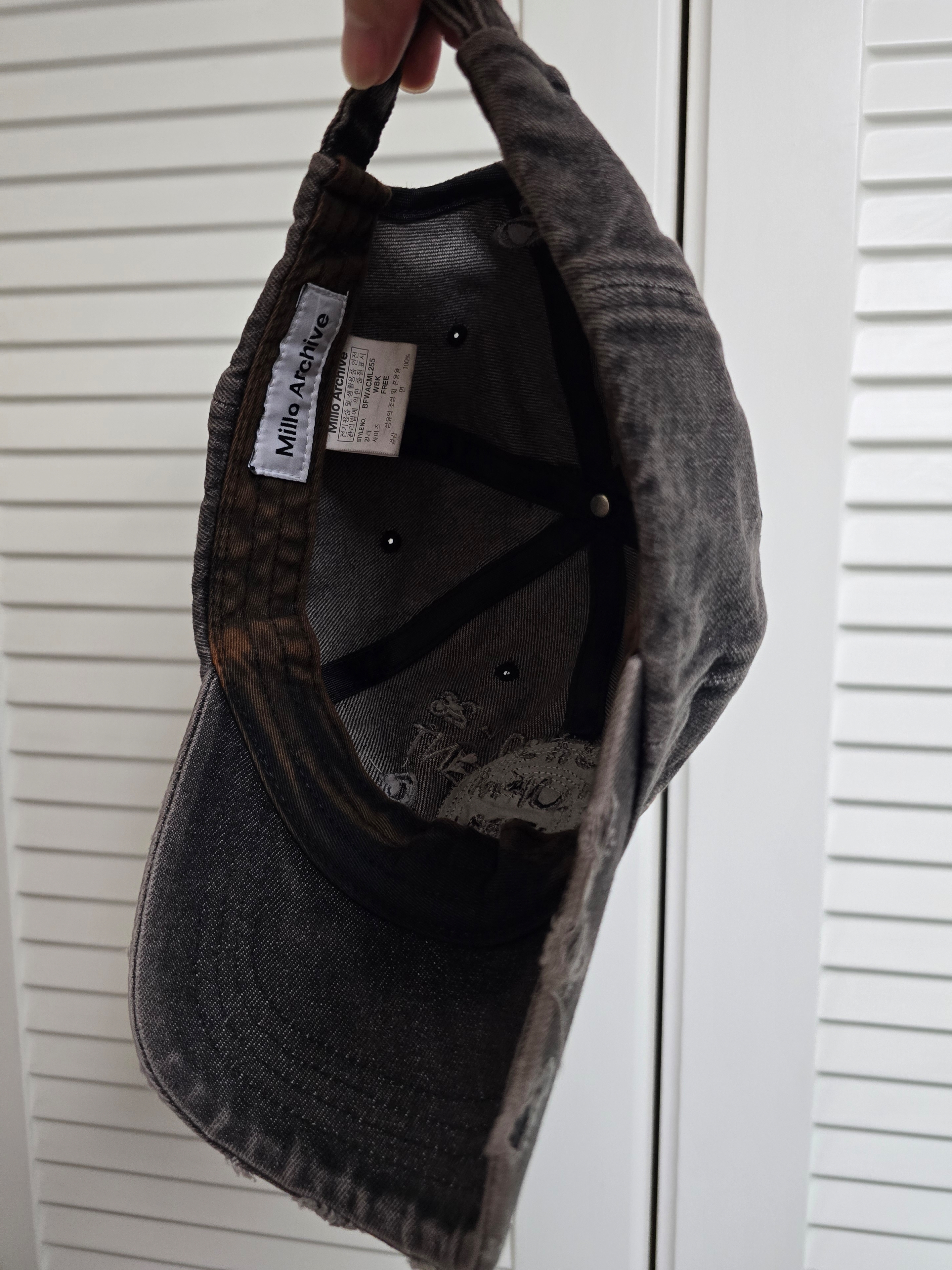 Millo Archive Core Denim Ball Cap Washed Black 착용 스타일 - 2