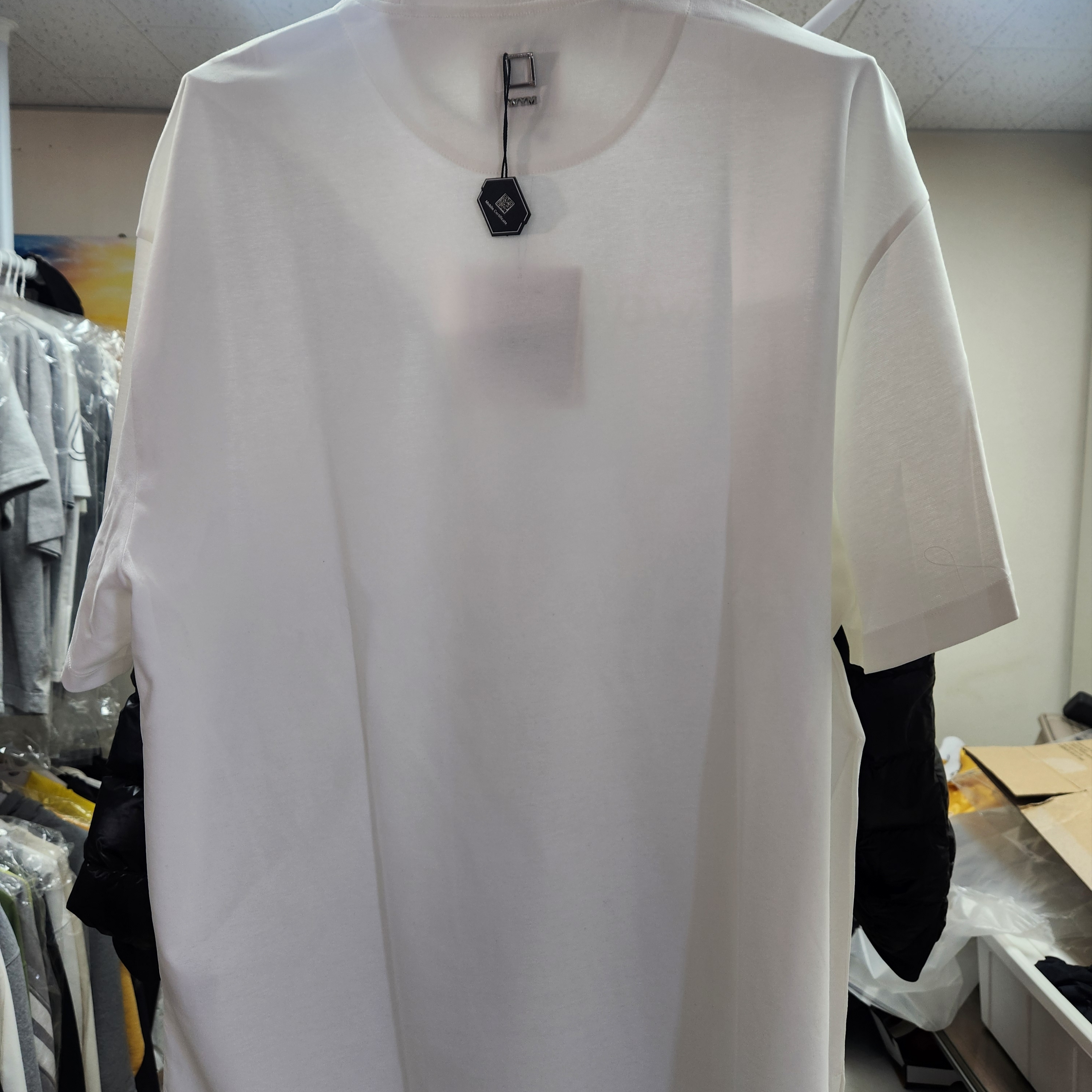 Wooyoungmi Front Logo T-Shirt White - 25SS 착용 스타일 - 2