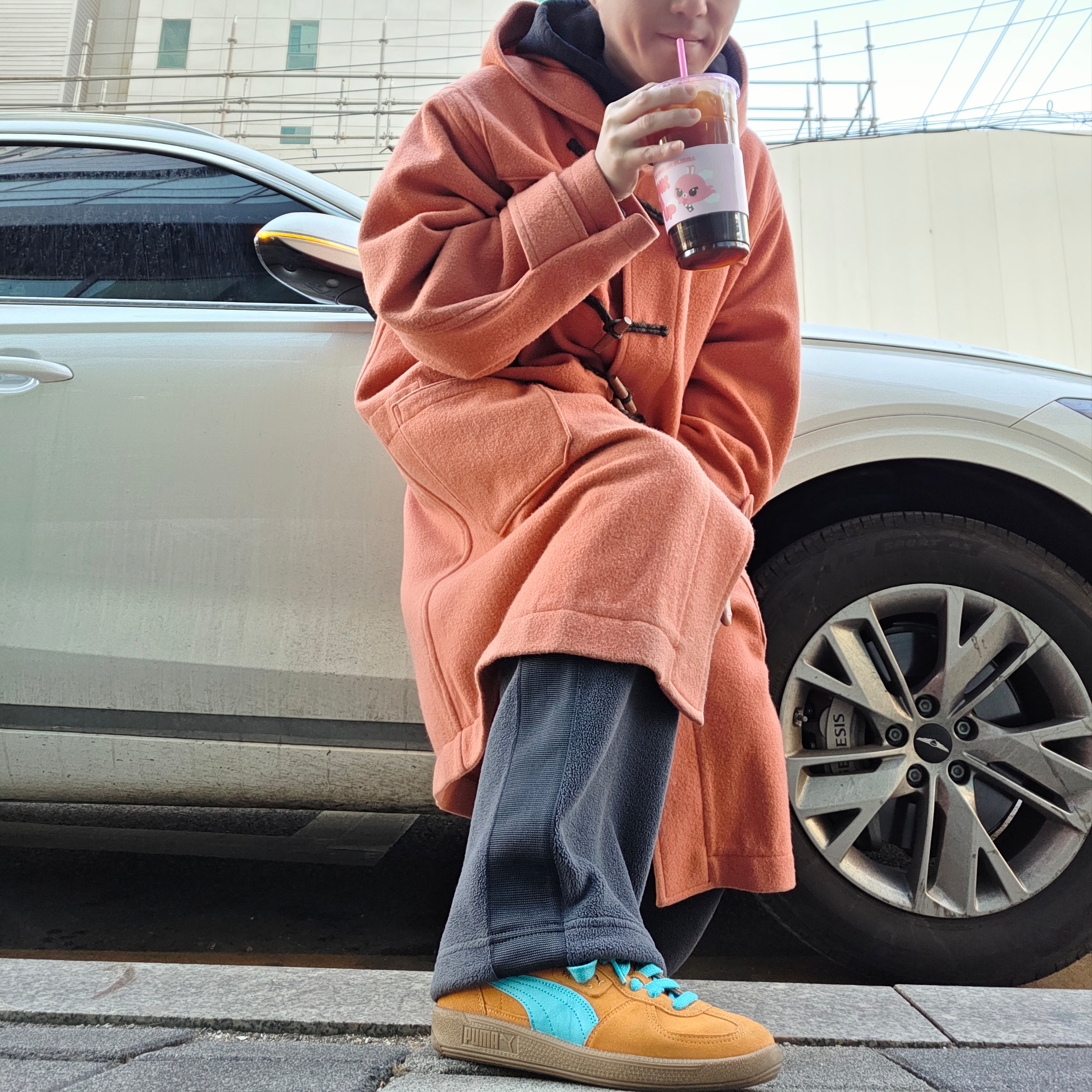 Puma Palermo Dark Cheddar Bright Aqua 착용 스타일 - 4