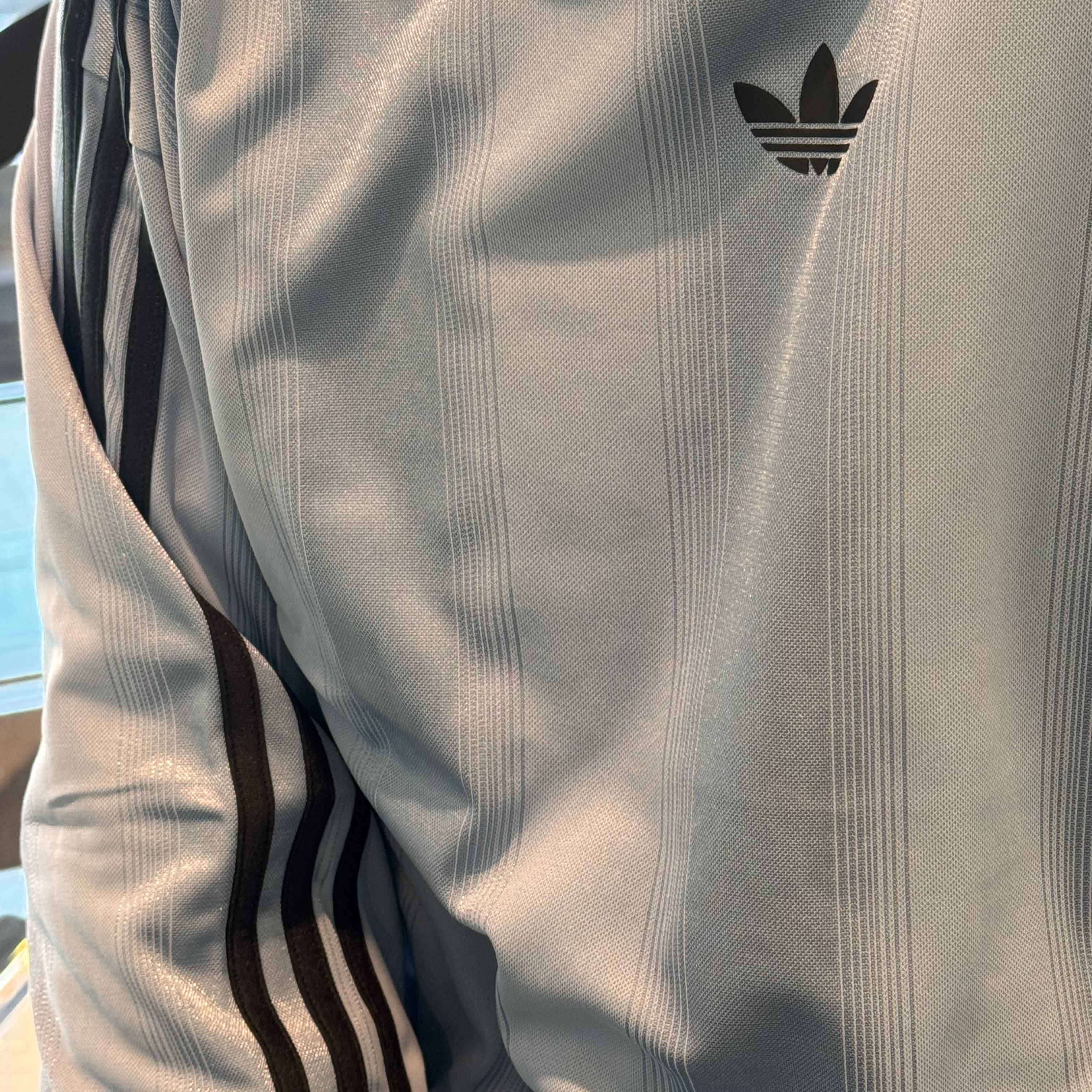 (W) Adidas 3-Stripes Slim T-Shirt Blue Dawn - US Sizing 착용 스타일
