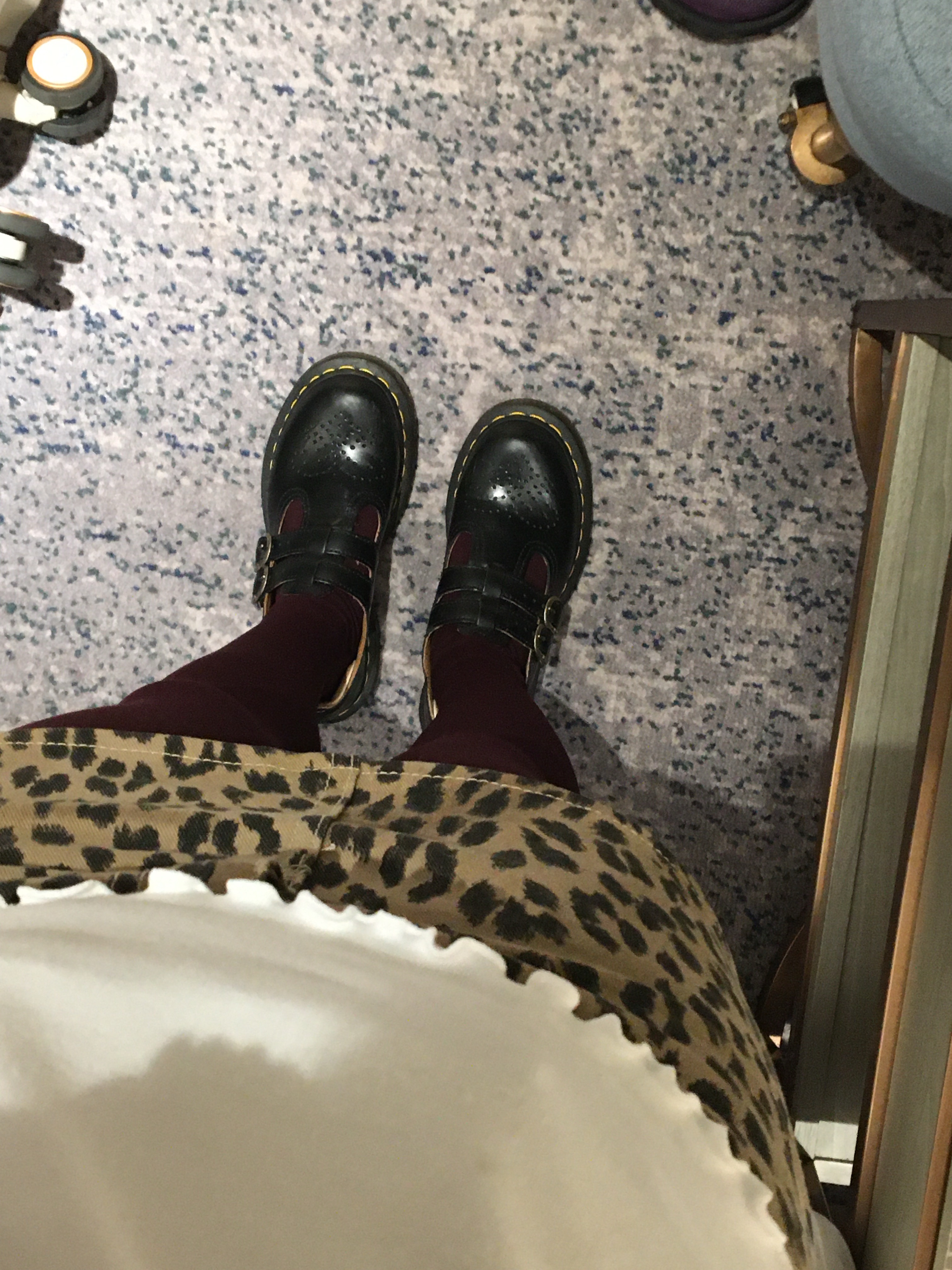 (W) Dr. Martens 8065 Smooth Leather Mary Jane Black 착용 스타일 - 3