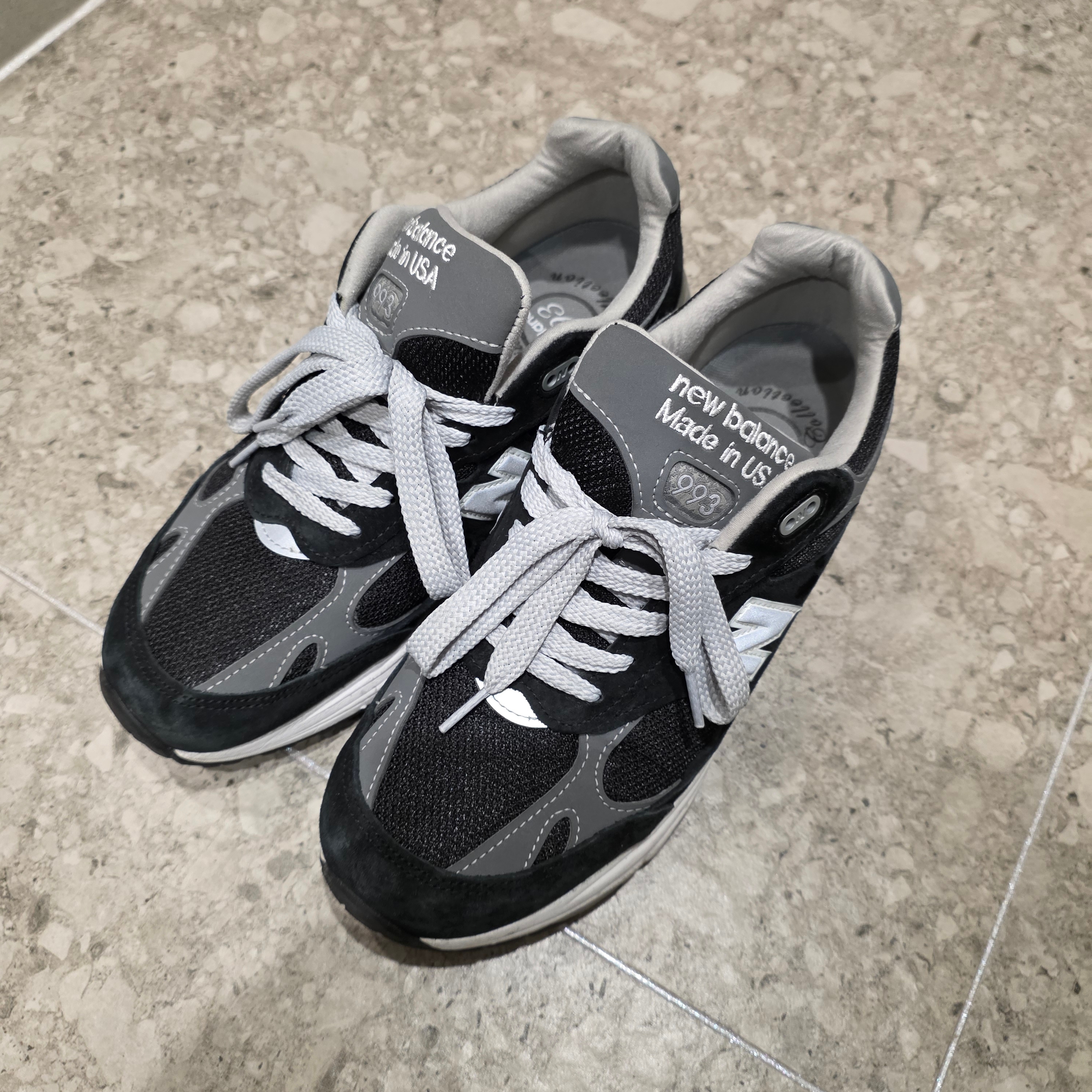 New Balance 993 Made in USA Black - D Standard 착용 스타일