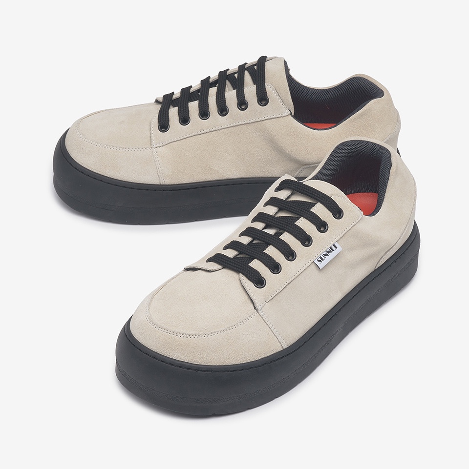 Sunnei Dreamy Sneakers Off White Black 착용 스타일 - 5