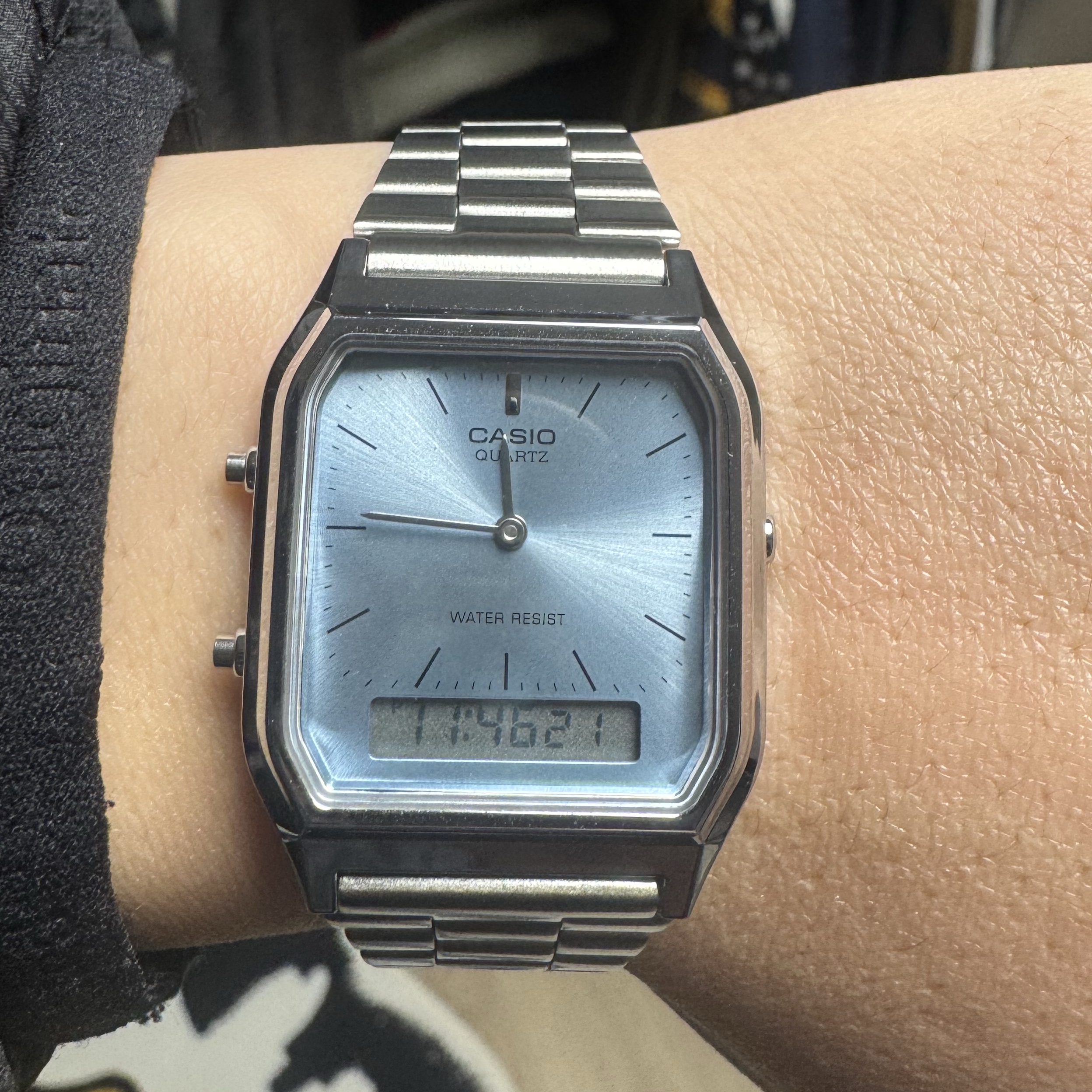 Casio AQ-230A-2A1MQY 착용 스타일
