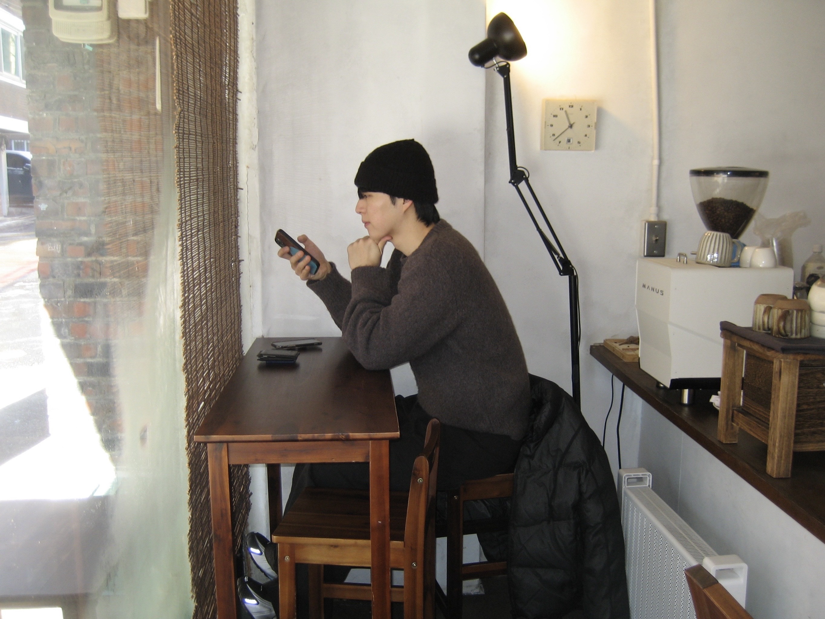 Millo Archive Crop Silhouette Knit Melange Purple 착용 스타일 - 2