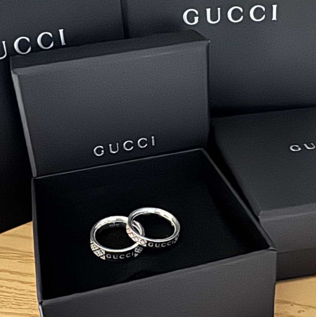 Gucci Diamante Thin Ring 925 Sterling Silver 착용 스타일