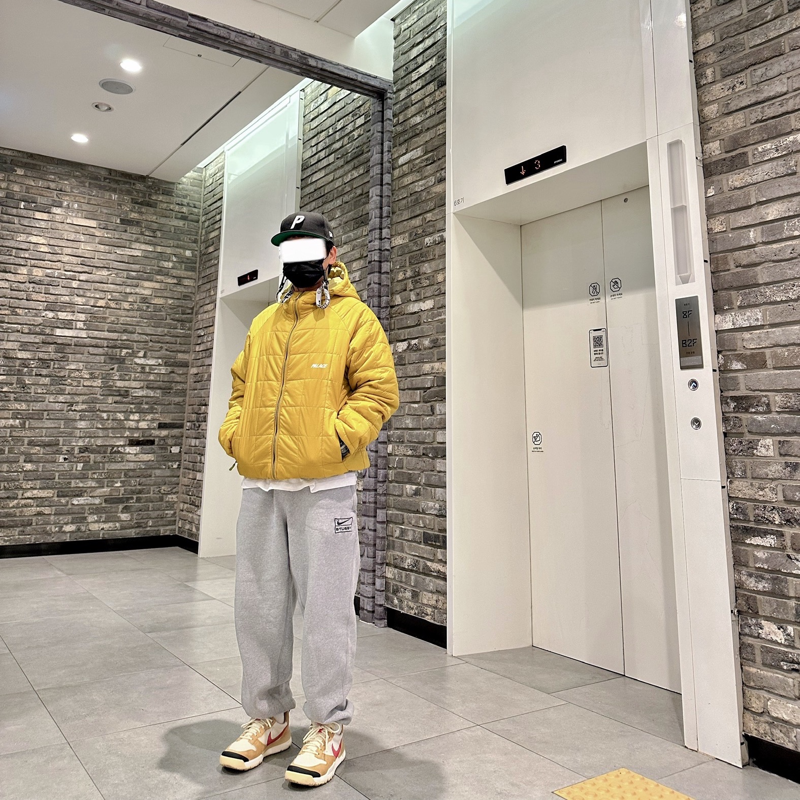 Palace Safe P New Era 59Fifty Black - 24FW, Palace Microlite Jacket Sulphur - 24FW 착용 스타일