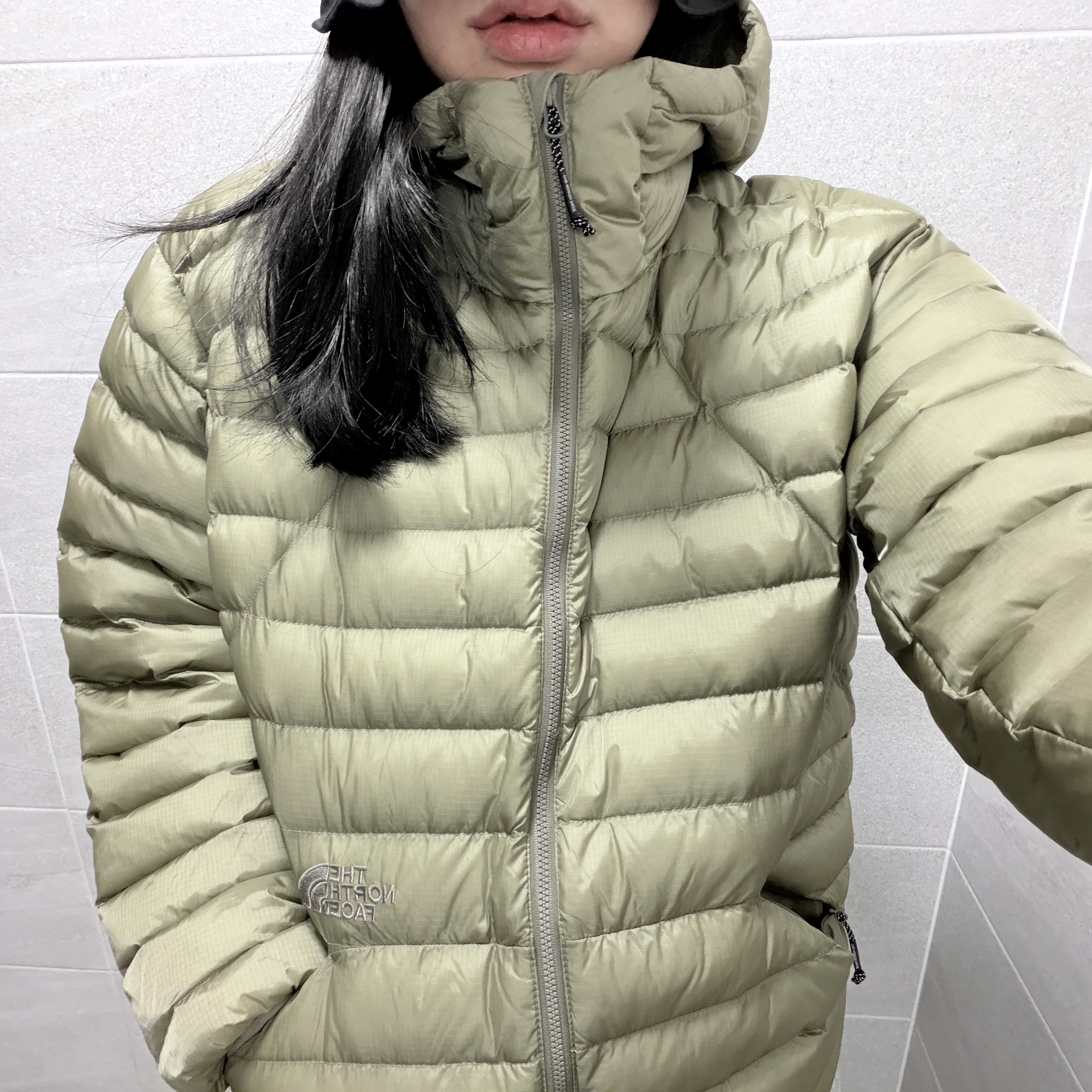 The North Face Ventus On Jacket Light Khaki 착용 스타일 - 2