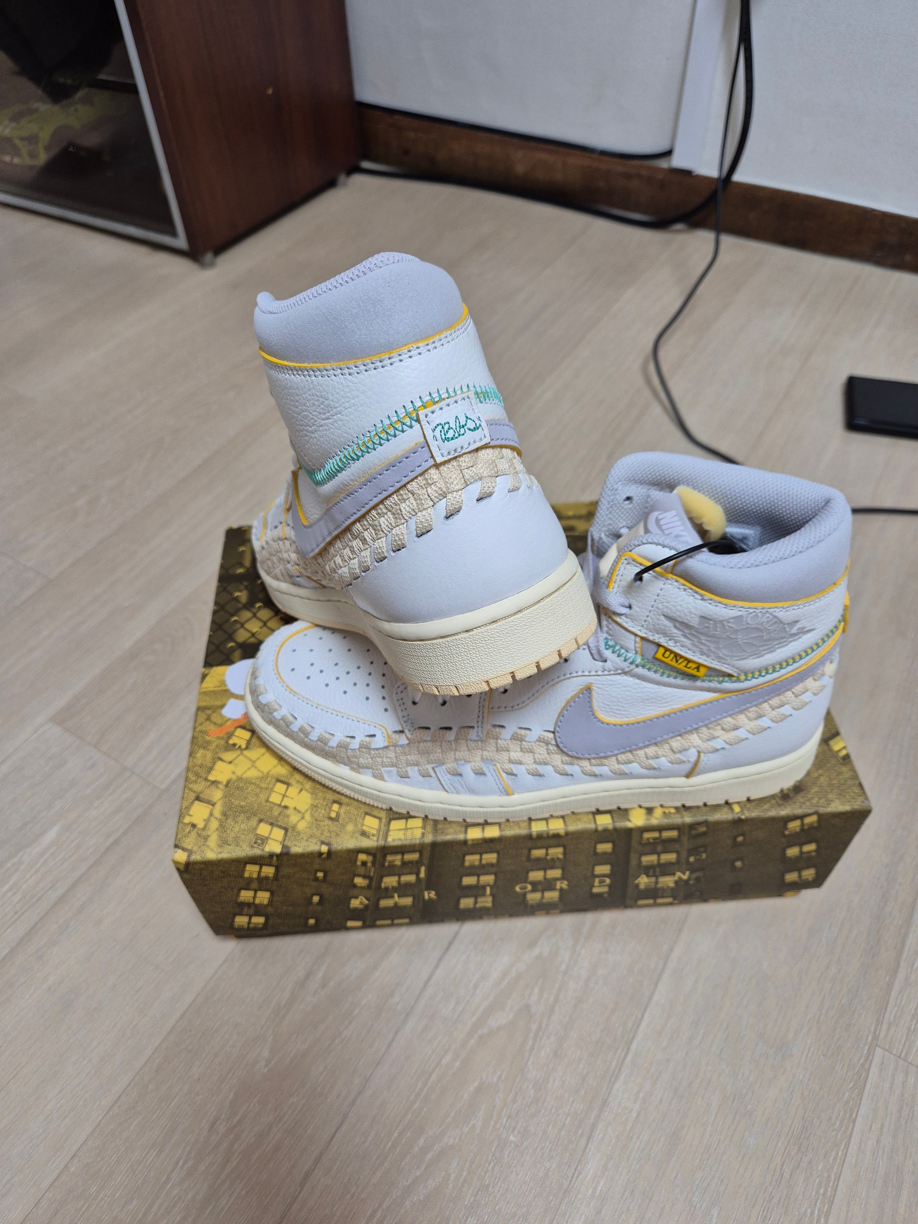 Jordan 1 x Bephies Beauty Supply x Union Retro High OG SP Summer '96 착용 스타일 - 3