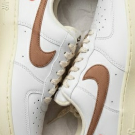 (W) Nike Air Force 1 '07 LX White Archaeo Brown 착용 스타일