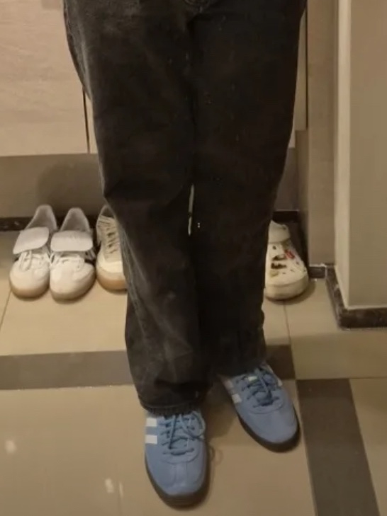 Adidas Spezial Handball Light Blue 착용 스타일