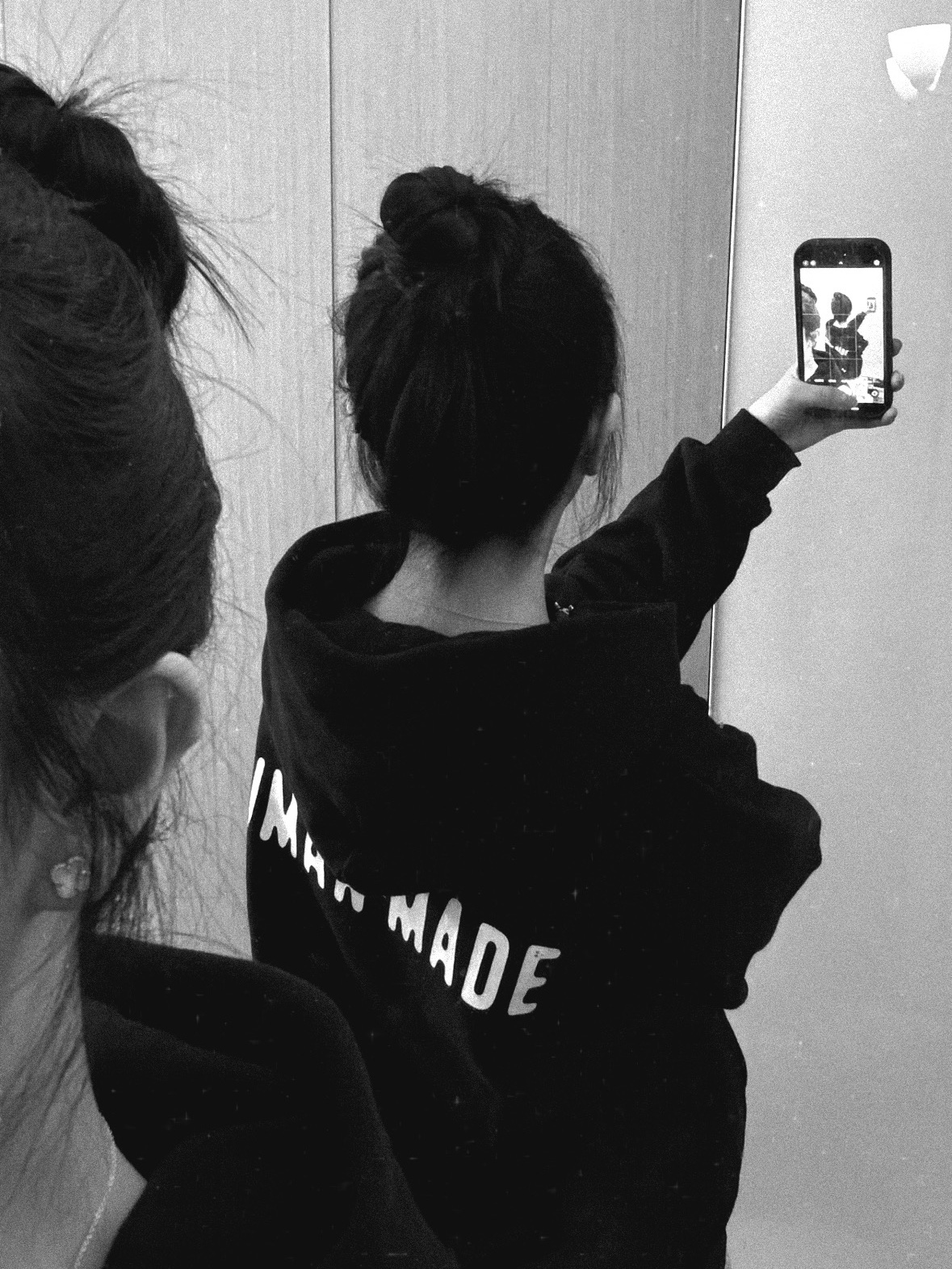 Human Made Classic Zip-Up Sweat Hoodie Black 착용 스타일