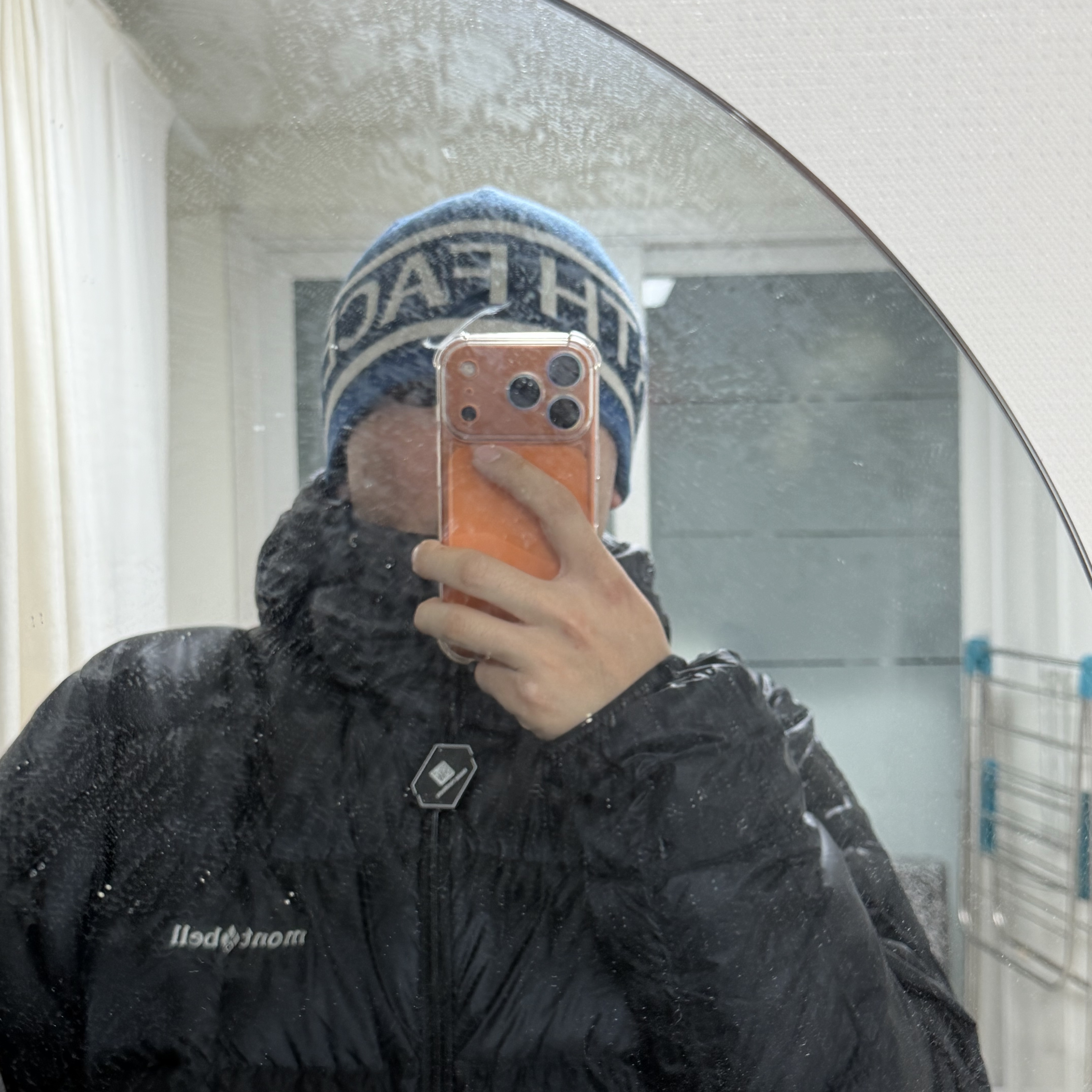 Montbell Superior Down Parka Black 착용 스타일 - 3