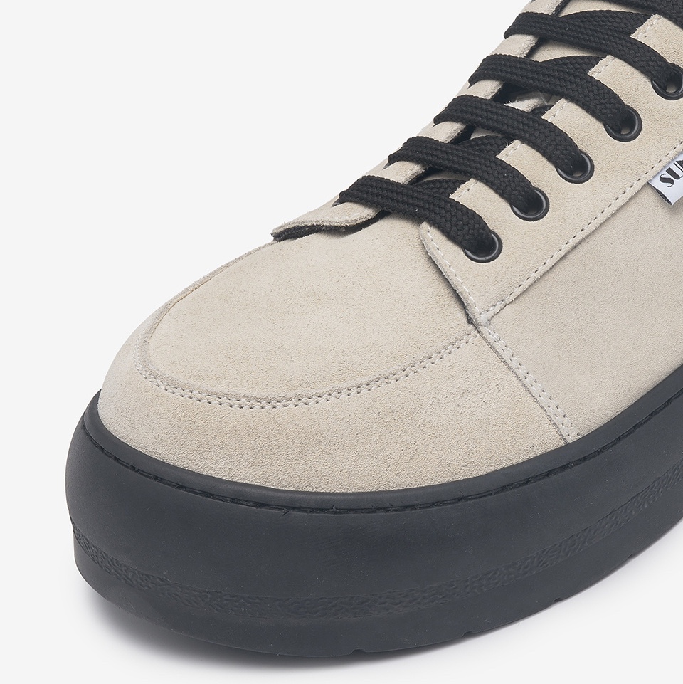 Sunnei Dreamy Sneakers Off White Black 착용 스타일 - 3