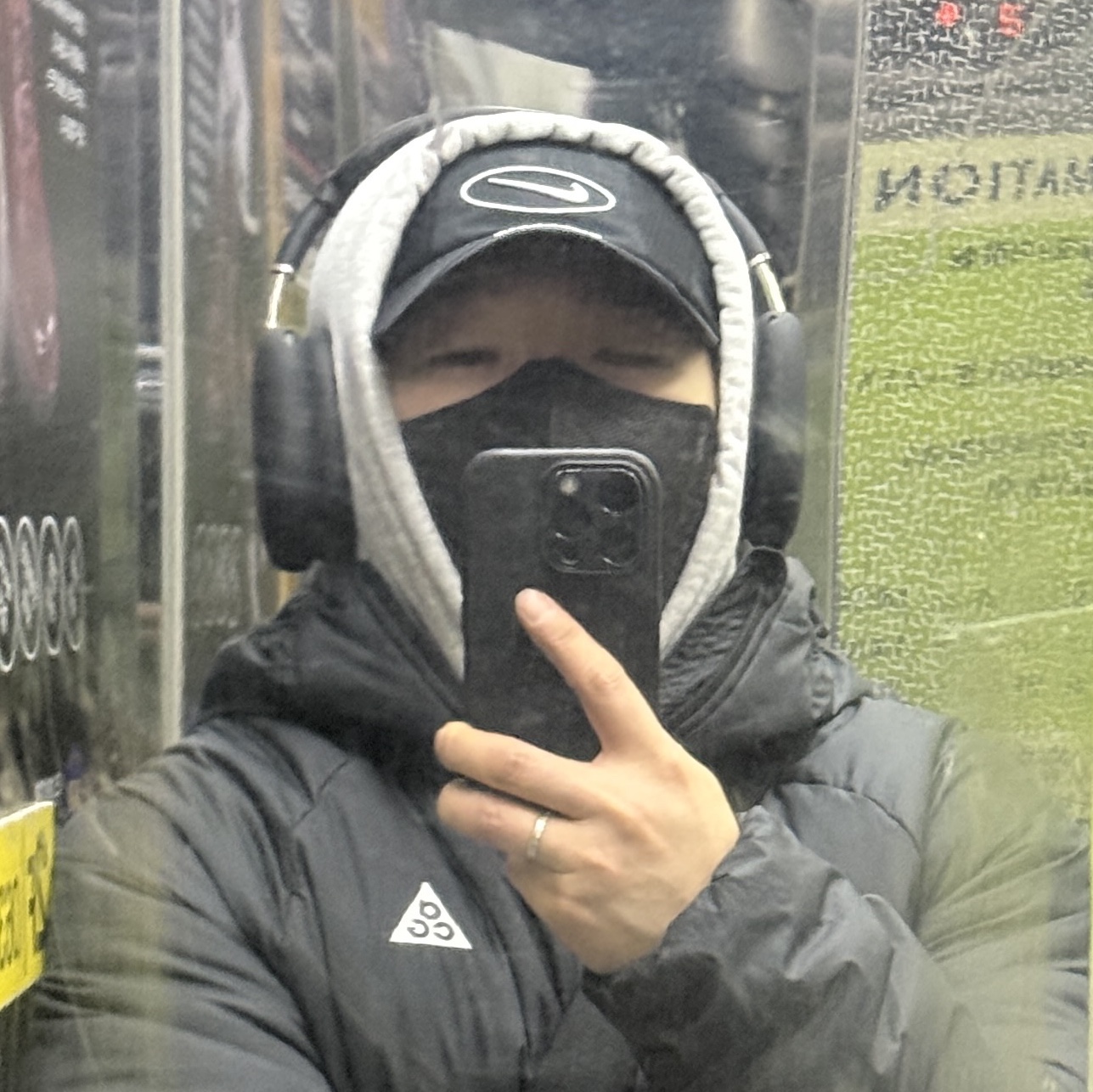 Supreme x Nike Running Hat Black - 25SS 착용 스타일