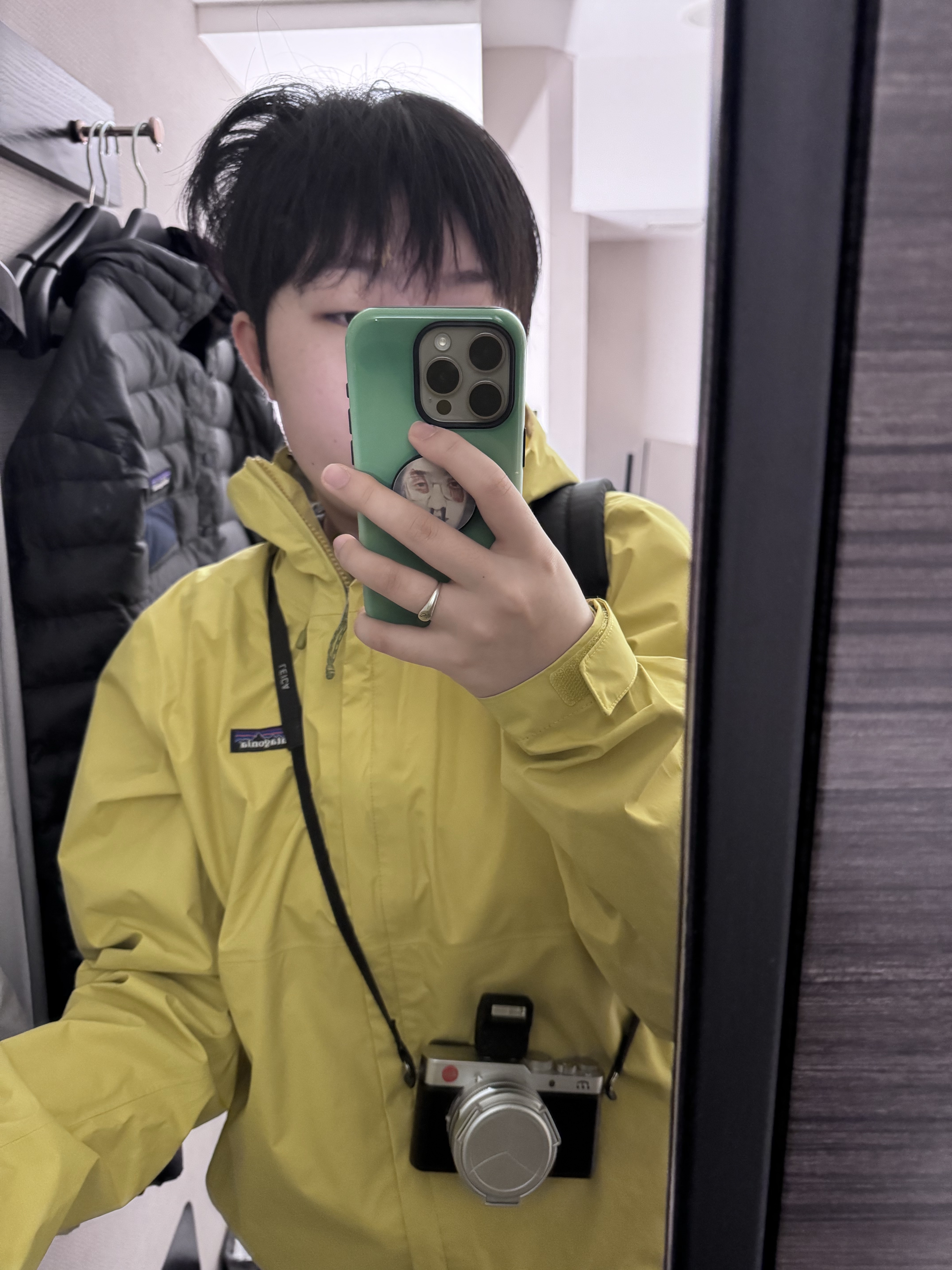 Nike x Supreme Air Force 1 Low Baroque Brown, Patagonia Torrentshell 3L Jacket Bundle Green 착용 스타일 - 2