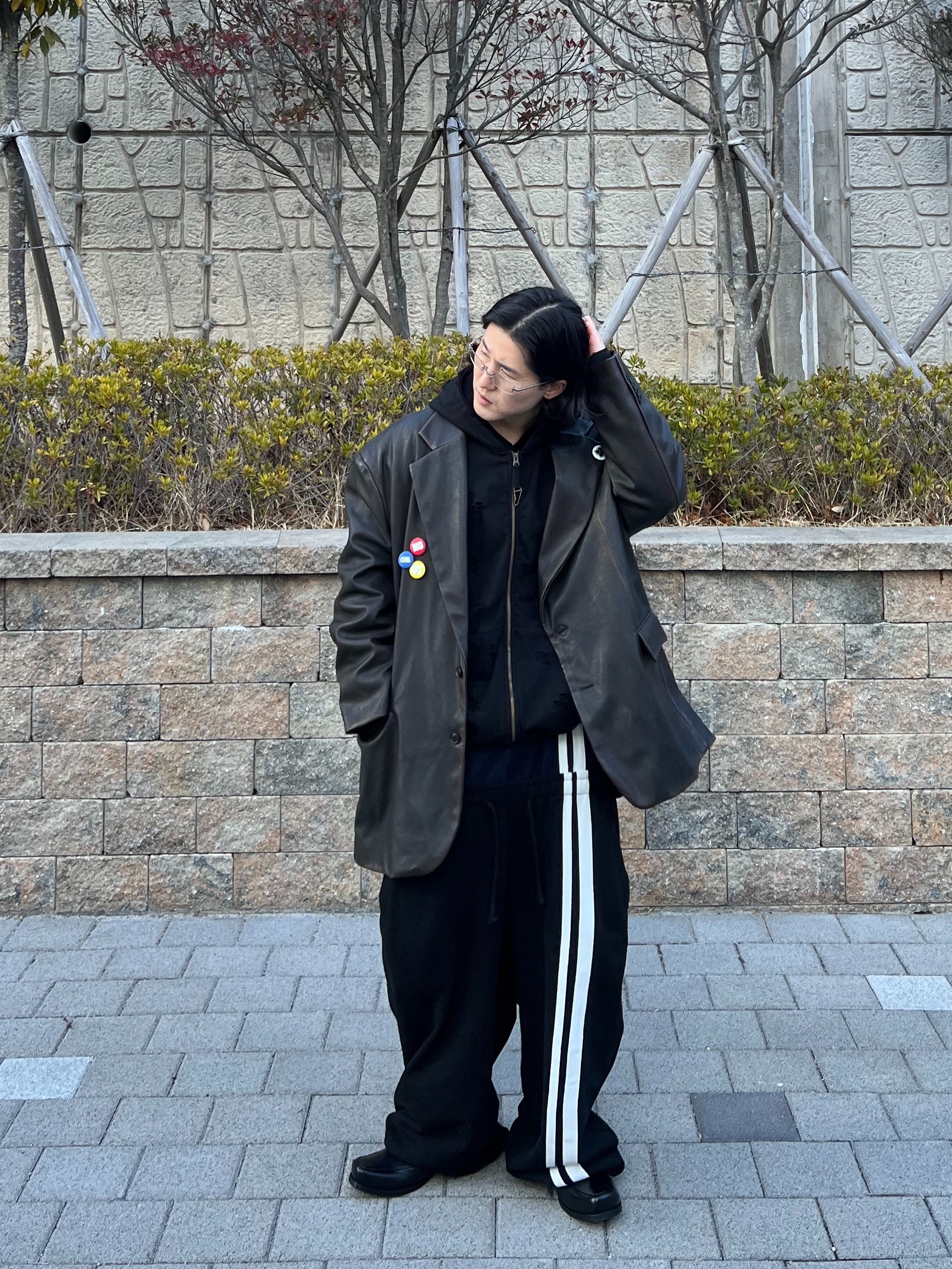 ROARINGRAD Double Waist Sweat Pants Black, Gentle Monster Paranoyd 02 Silver Clear 착용 스타일 - 3