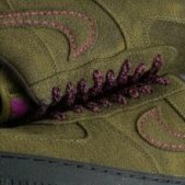Nike Air Force 1 '07 Low Boucle Baroque Brown and Desert Moss 착용 스타일