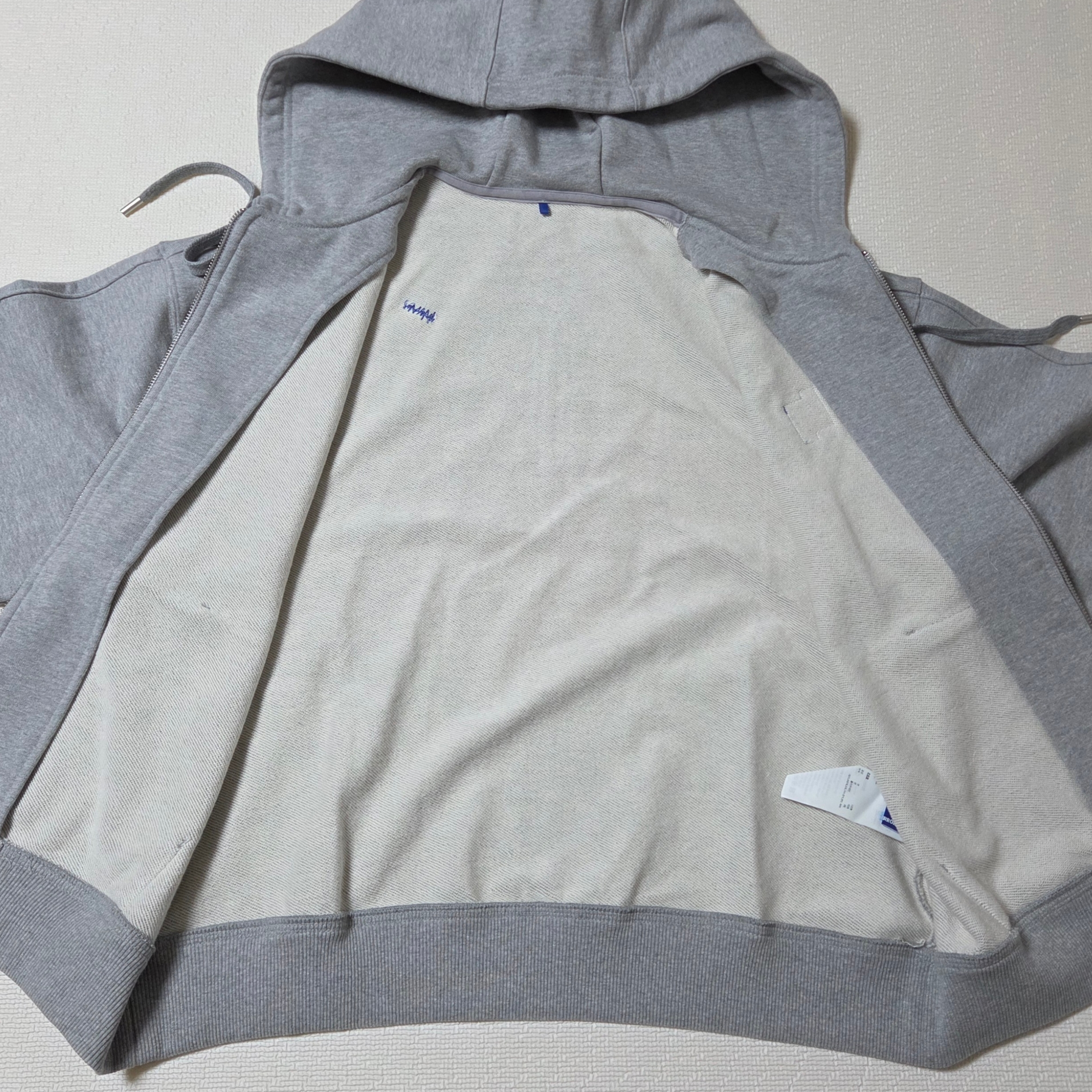 Ader Error Sig; TRS/BL Tag Hoodie Zip-Up 02 Grey 착용 스타일 - 3