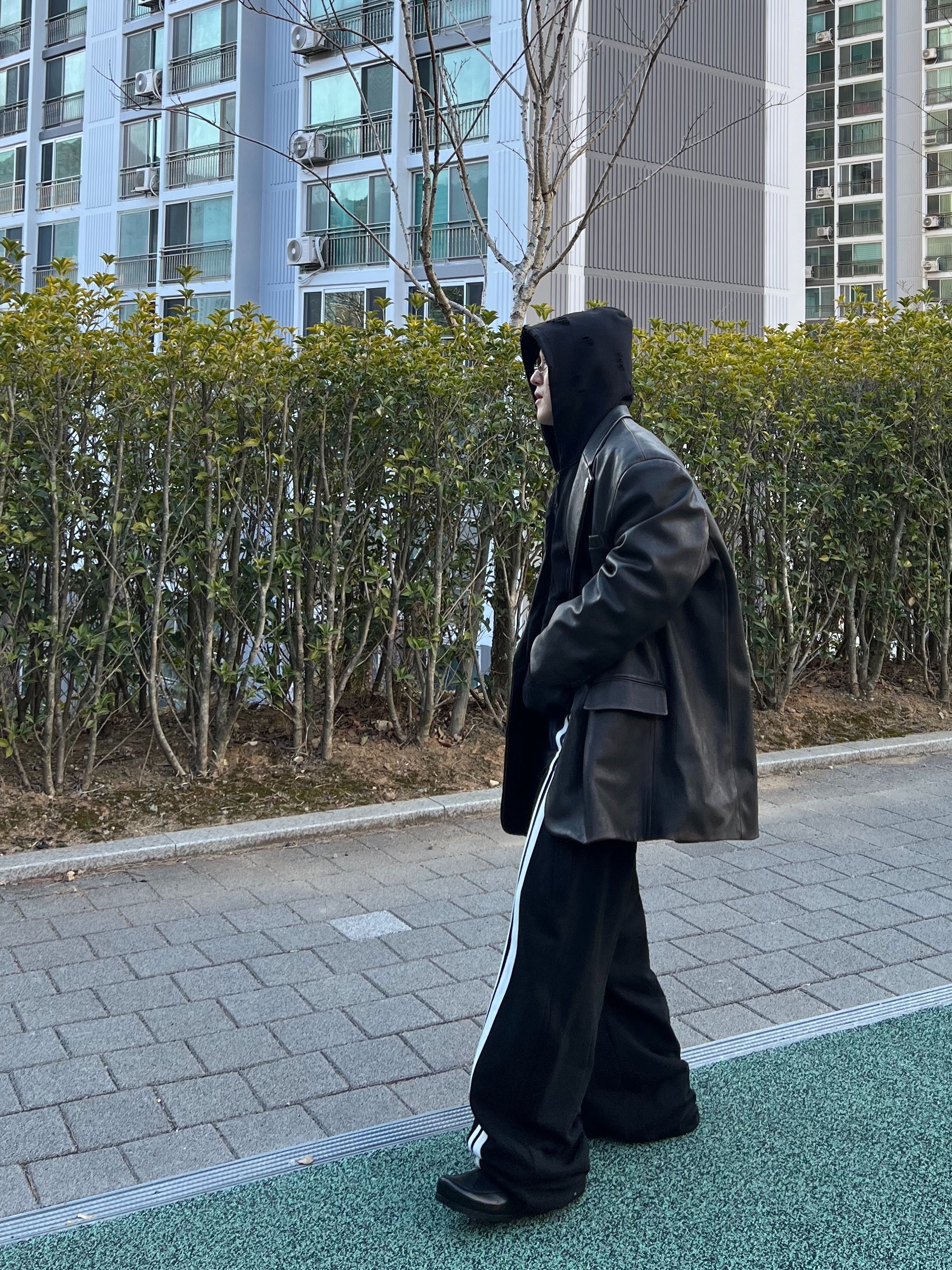 ROARINGRAD Double Waist Sweat Pants Black, Gentle Monster Paranoyd 02 Silver Clear 착용 스타일 - 8