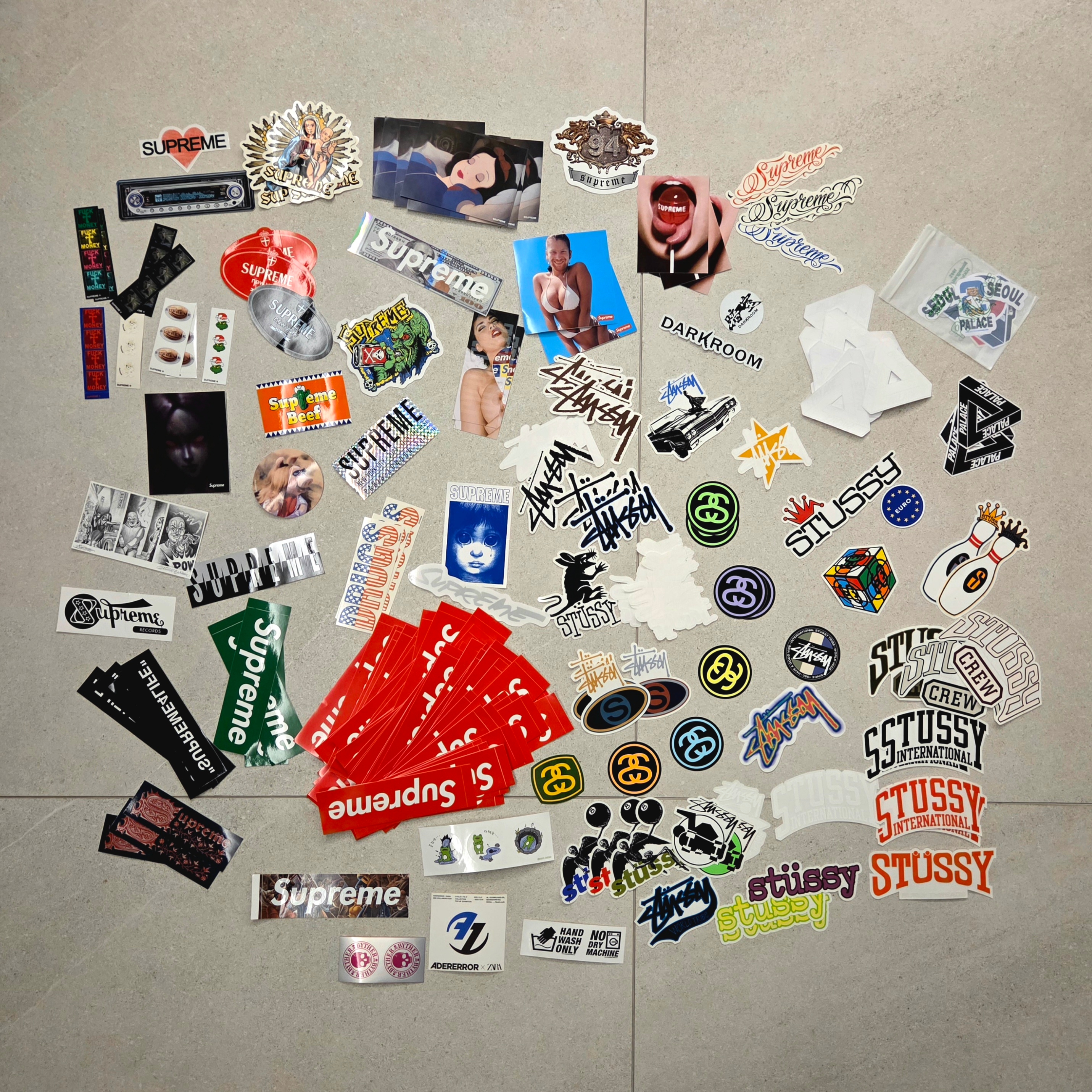 Palace Seoul 2 Seoul Sticker Pack Multi - 25SS 착용 스타일