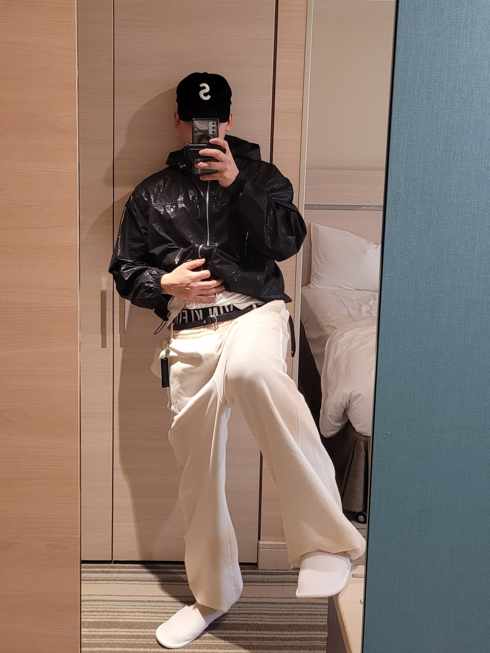Supreme Corduroy S Logo 6-Panel Black - 23FW, Calvin Klein Intense Power 3-pack Low Rise Trunk Black 착용 스타일