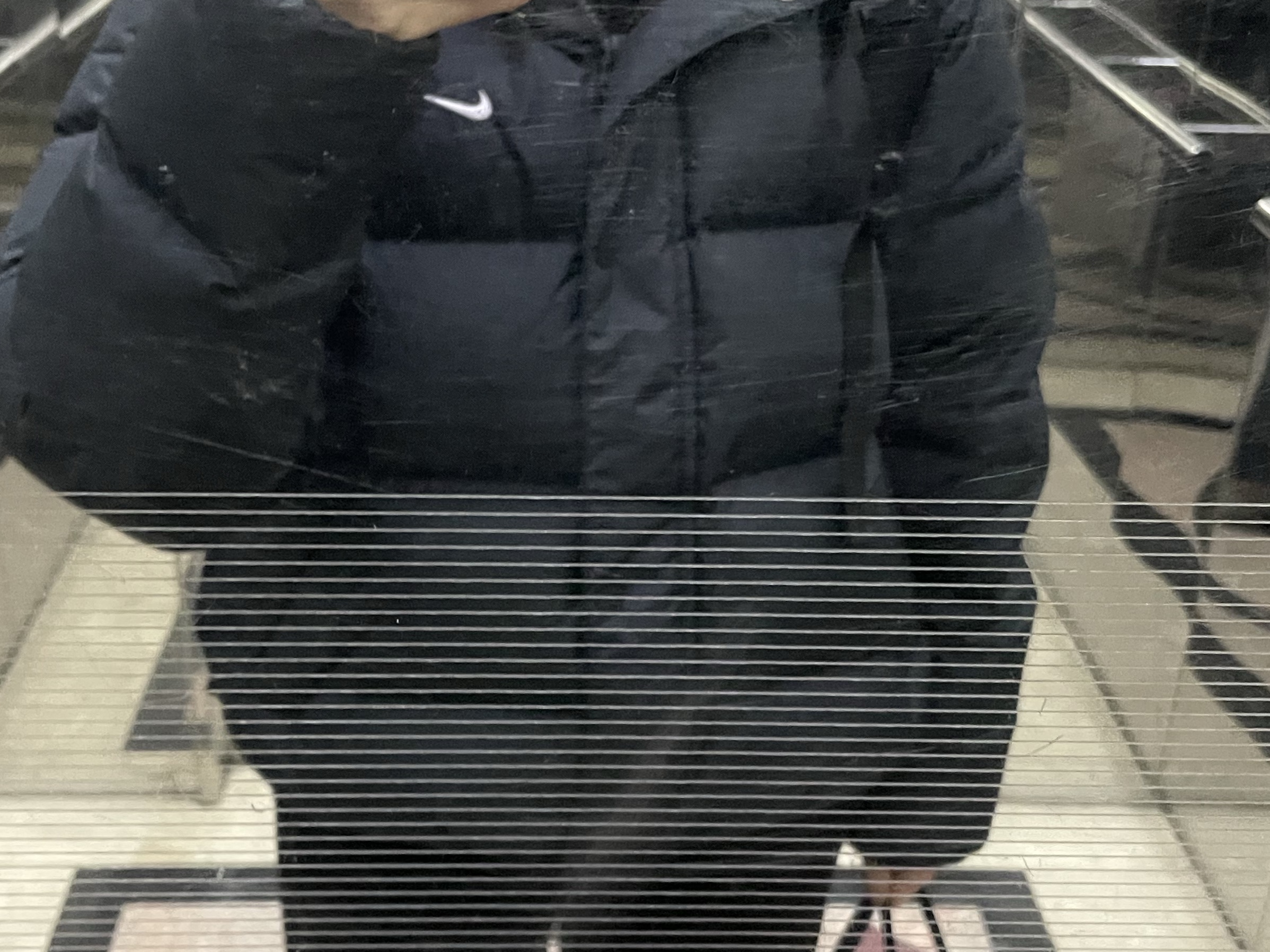 (W) Nike NSW Metro Therma-Fit Loose Fit Hooded Padded Jacket Black White 착용 스타일