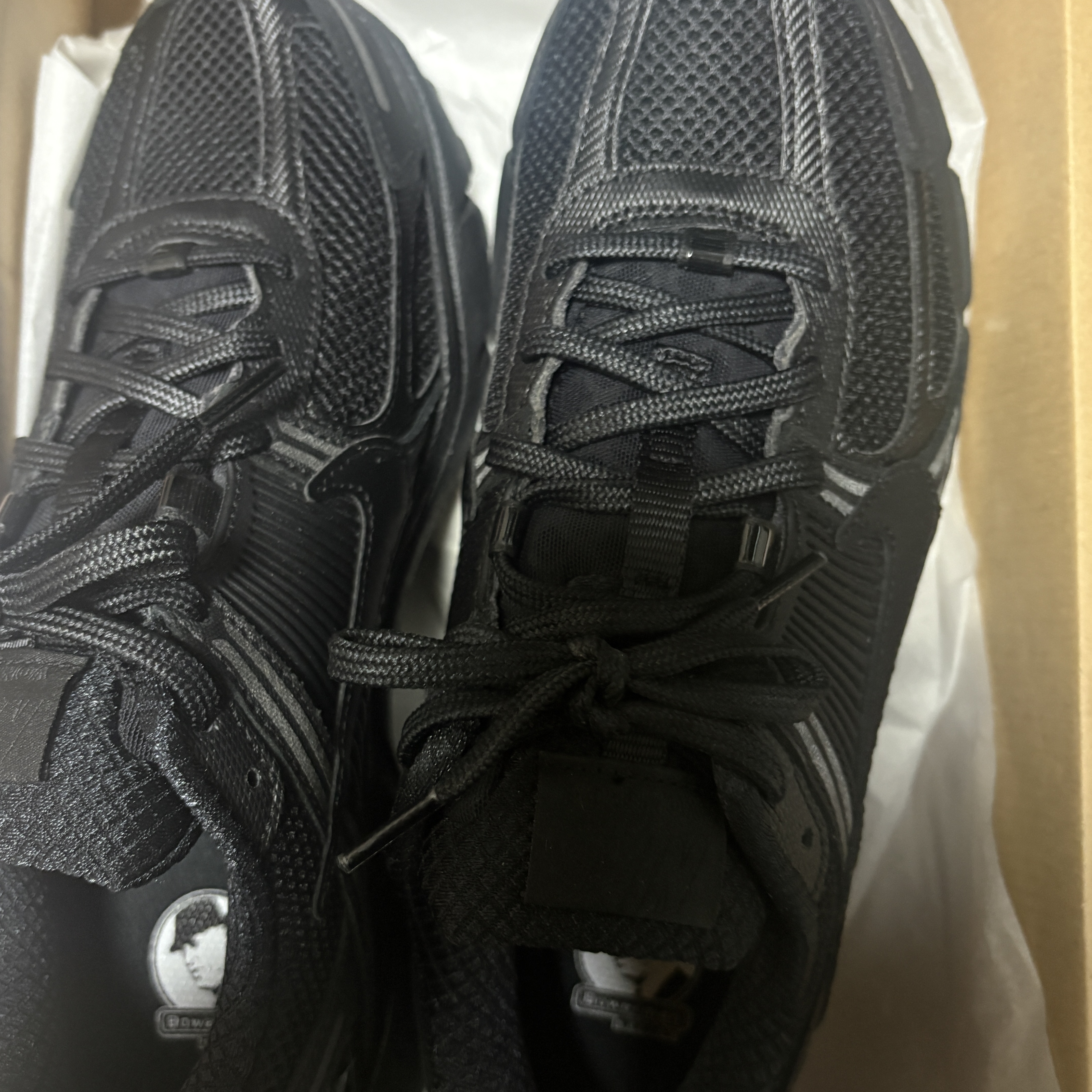 Nike Zoom Vomero 5 SP Black 착용 스타일