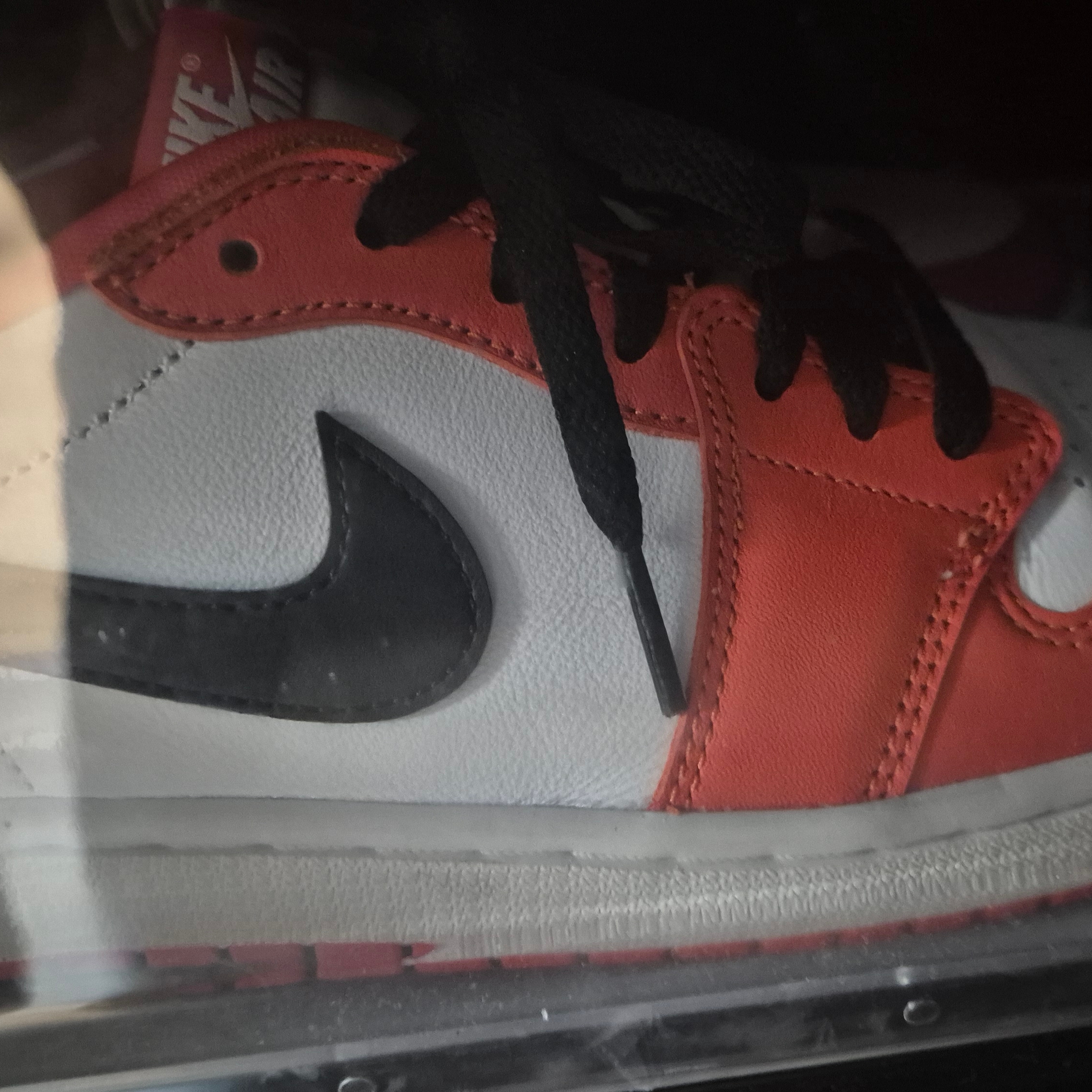 Jordan 1 Low OG Starfish 착용 스타일