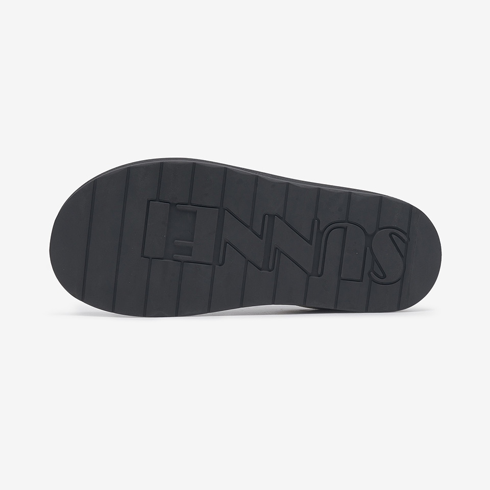 Sunnei Dreamy Sneakers Off White Black 착용 스타일 - 4