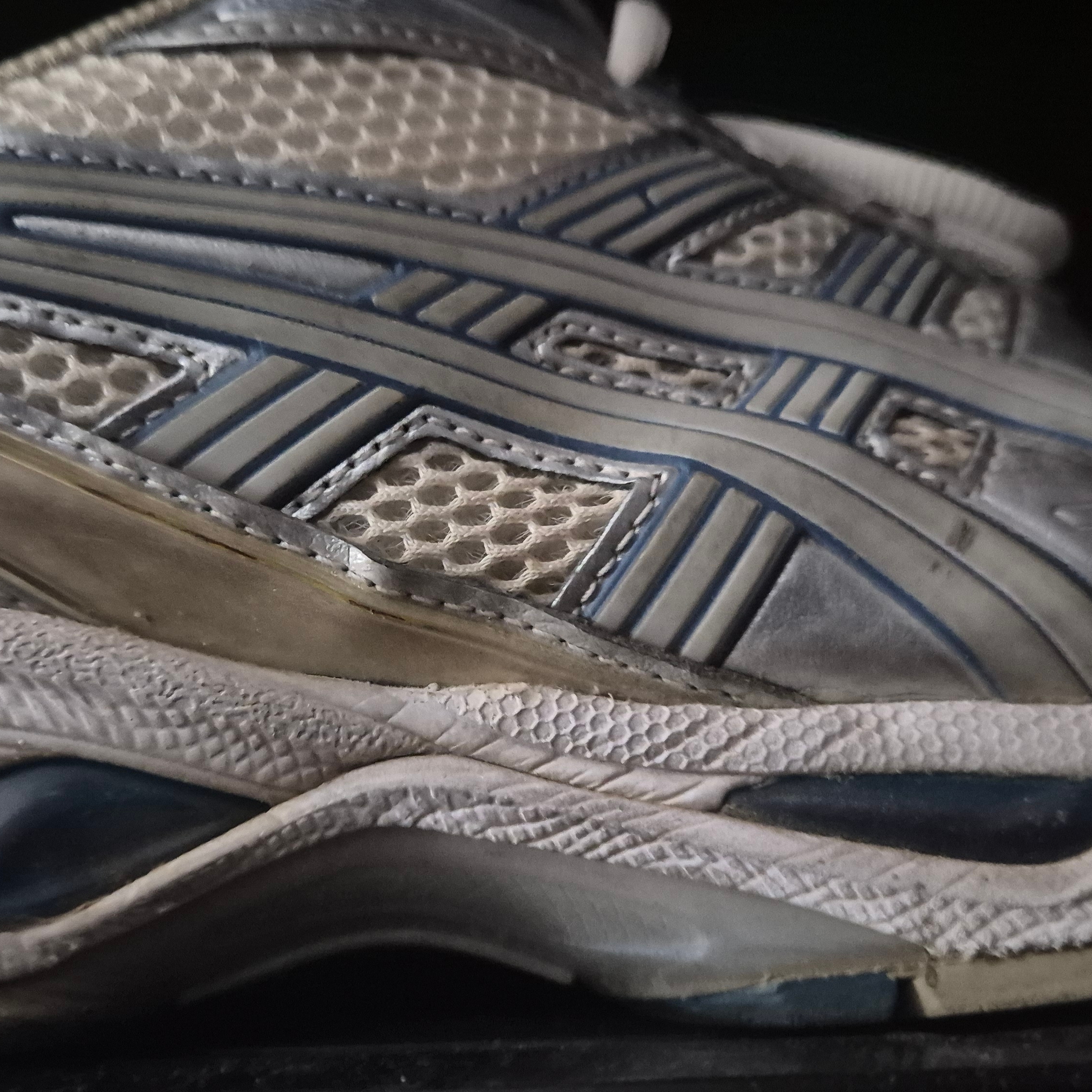 Asics Gel-Kayano 14 Cream Pure Silver 착용 스타일