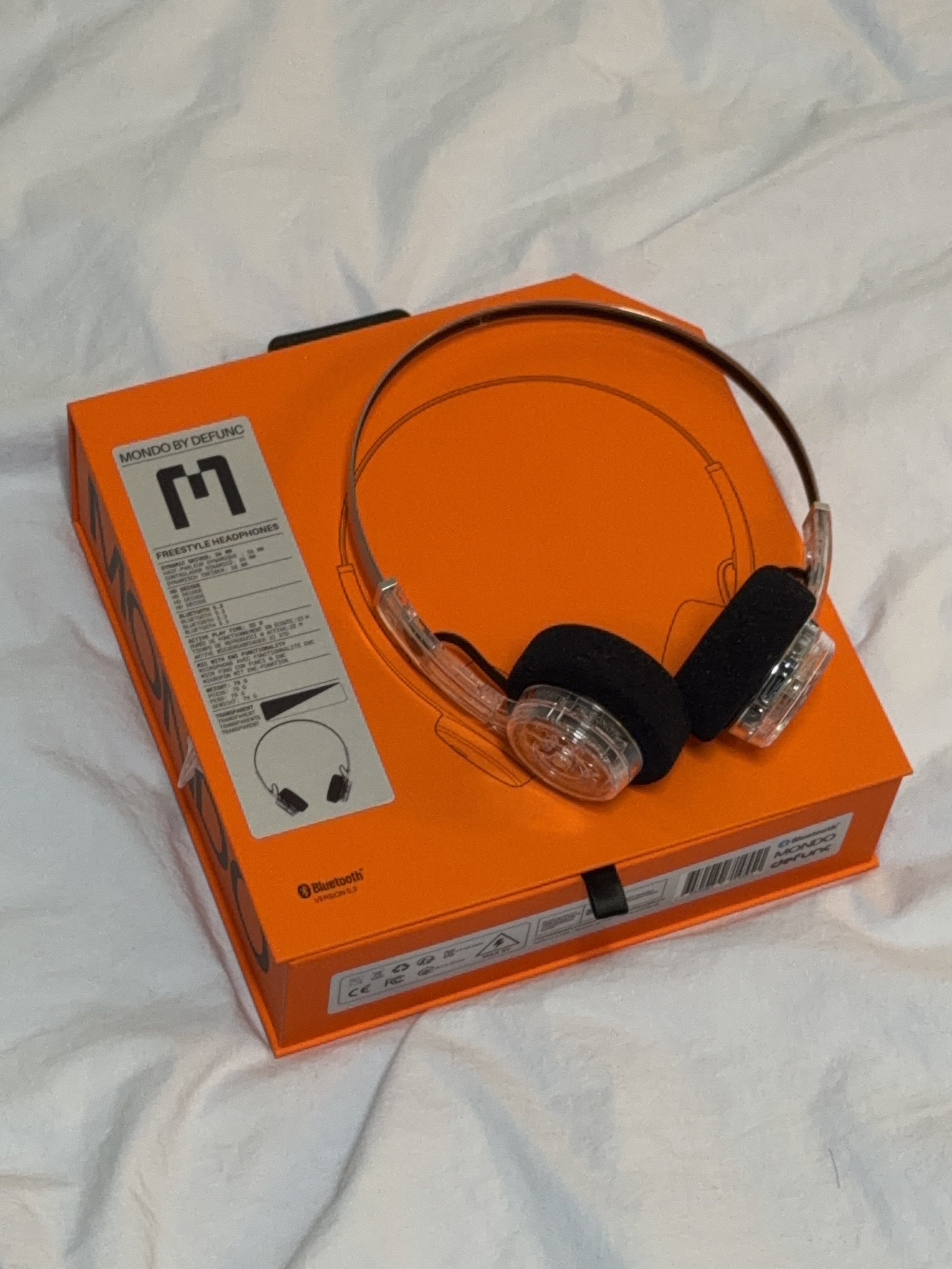 MONDO Freestyle On Ear Headphone Transparent 착용 스타일 - 6