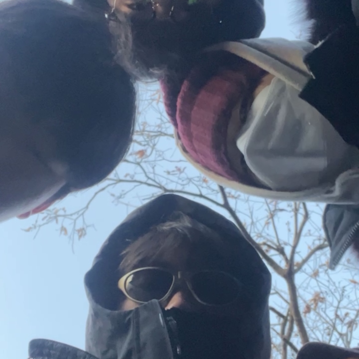 Montbell Trekking Glasses Silver Metallic Light Grey, Nike ACG Lava Flow Therma-Fit ADV Jacket Black Summit White - Asia 착용 스타일 - 2