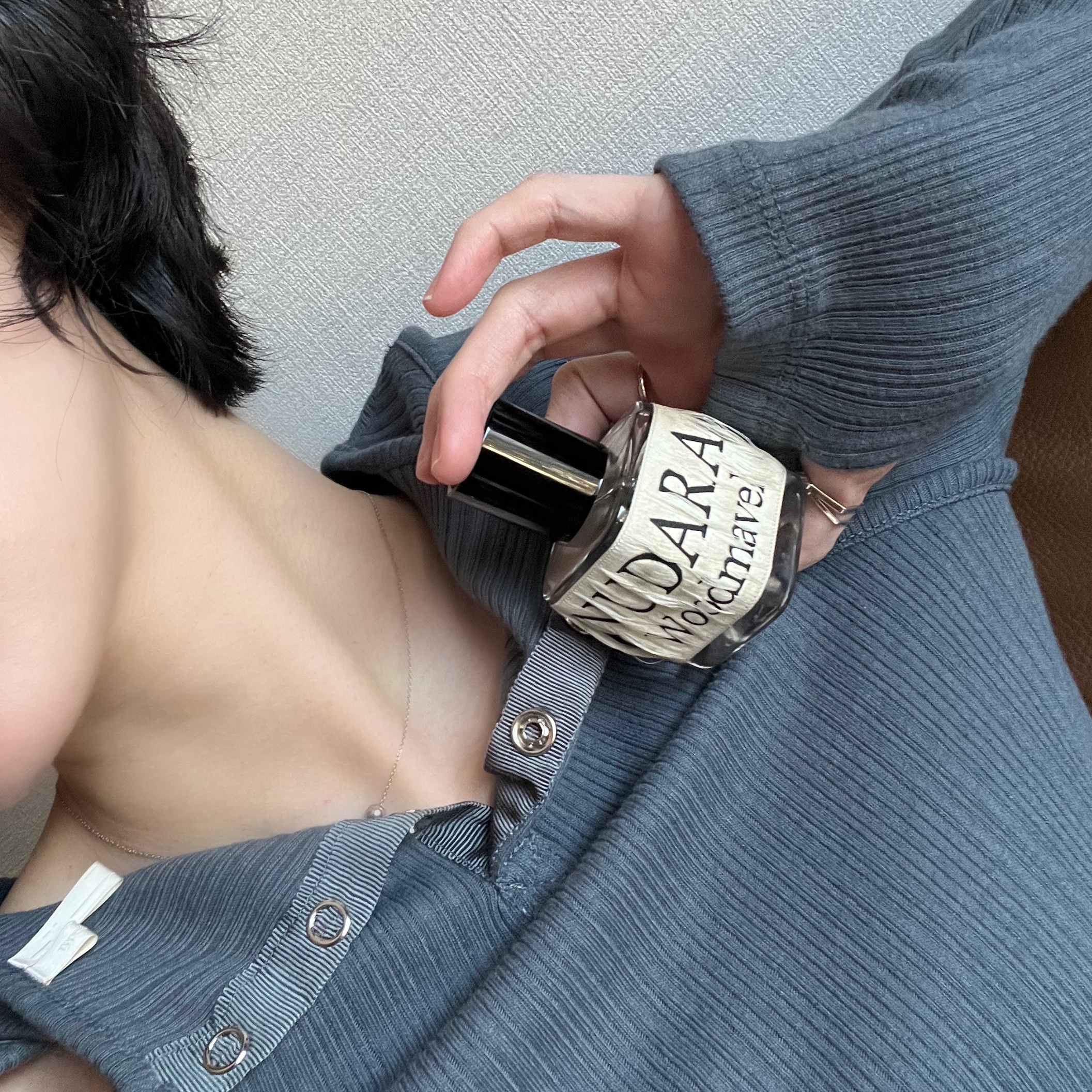 NUDARA Eau de parfum 30ml (6 Scents · Select 1) 착용 스타일