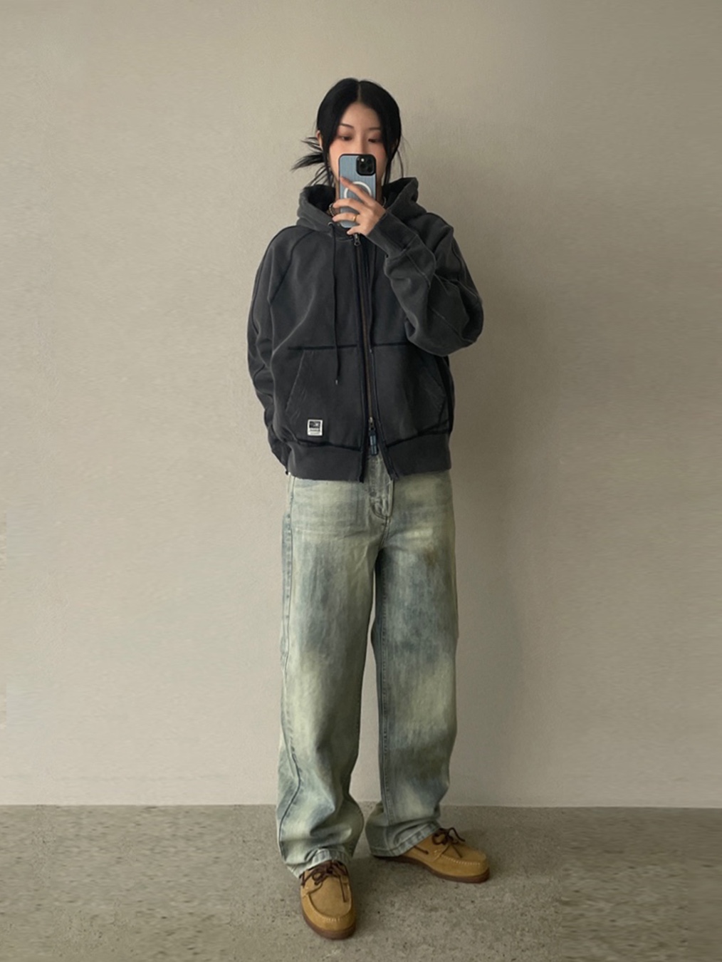 Sunday Ceremony Fade Hooded Zip-Up - Charcoal, Sunday Ceremony Vintage Japanese Denim Jeans - Ageing Blue 착용 스타일