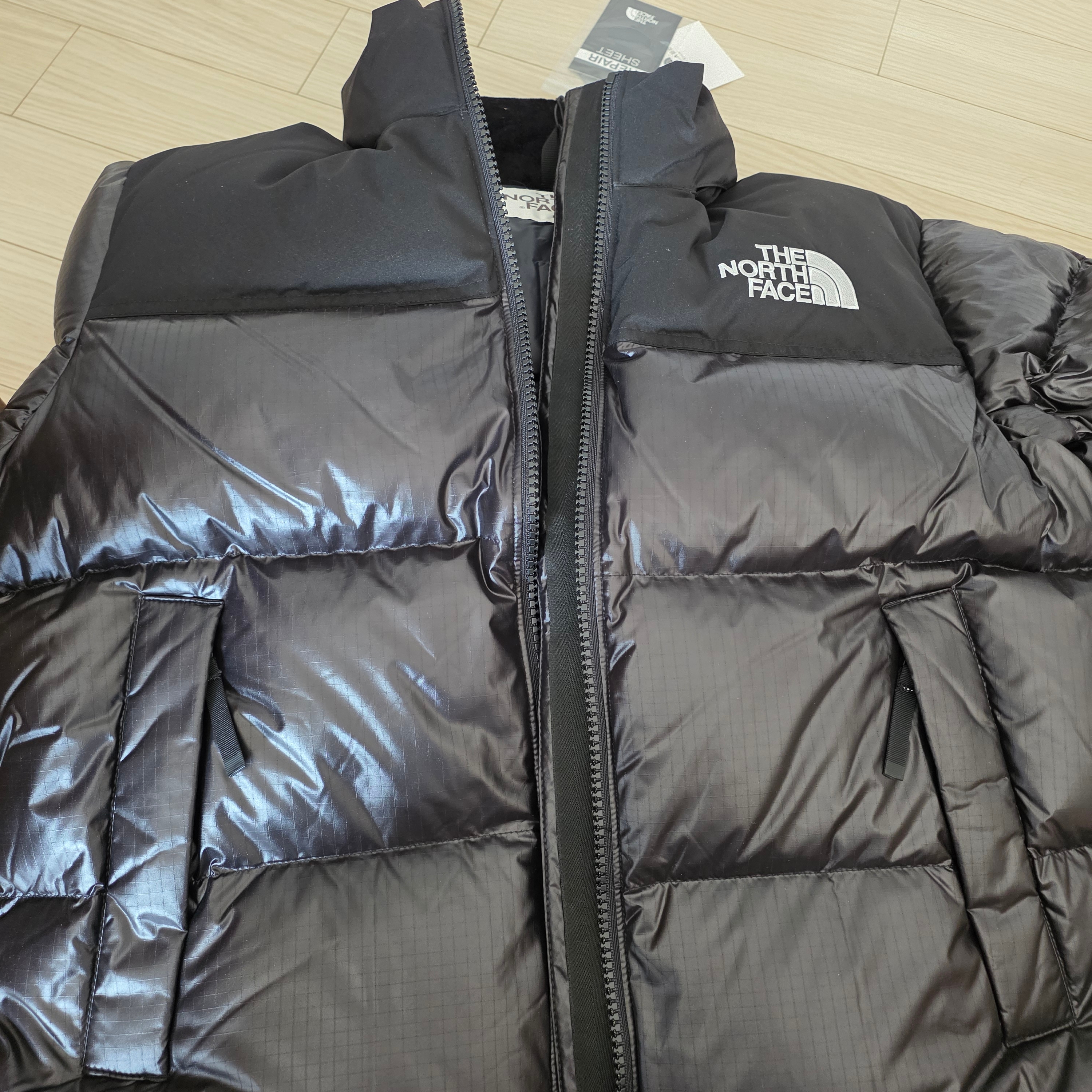 The North Face White Label Novelty Nuptse RDS Down Jacket Black 착용 스타일 - 1