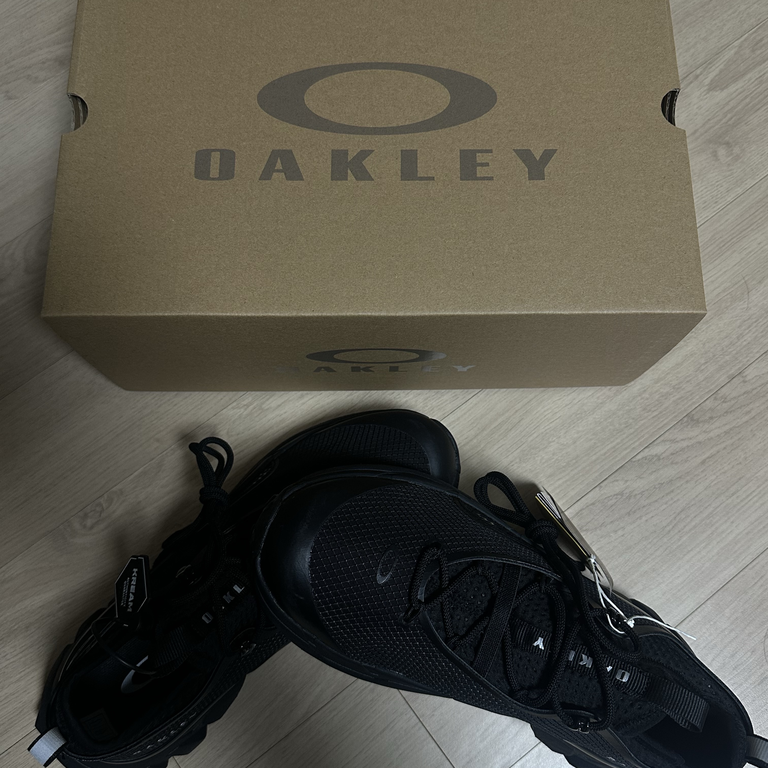 Salomon XT-6 GTX Black Silver 착용 스타일 - 5