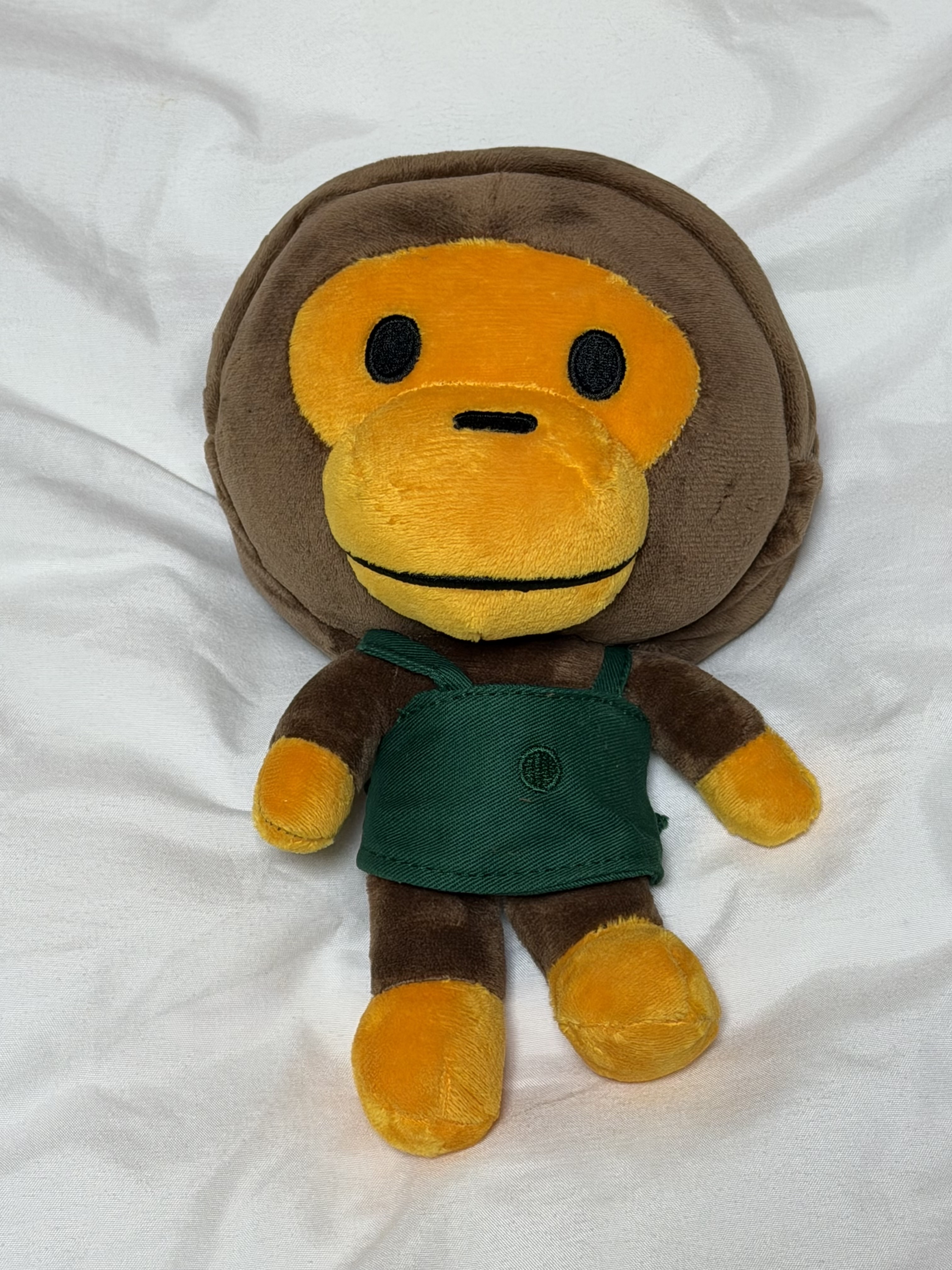 Starbucks x BAPE Baby Milo Foldable Bag, Starbucks x BAPE Baby Milo Keychain 착용 스타일 - 1