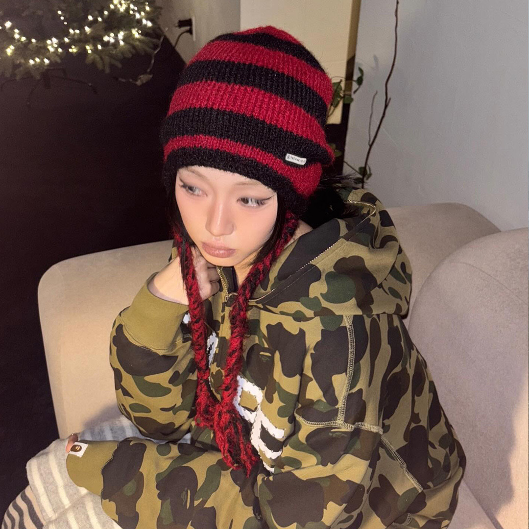 Thevinylhouse Ear Flap Stripe Beanie Red, BAPE 1st Camo Bape Logo Rhinestone Relaxed Fit Full Zip Hoodie Green 착용 스타일