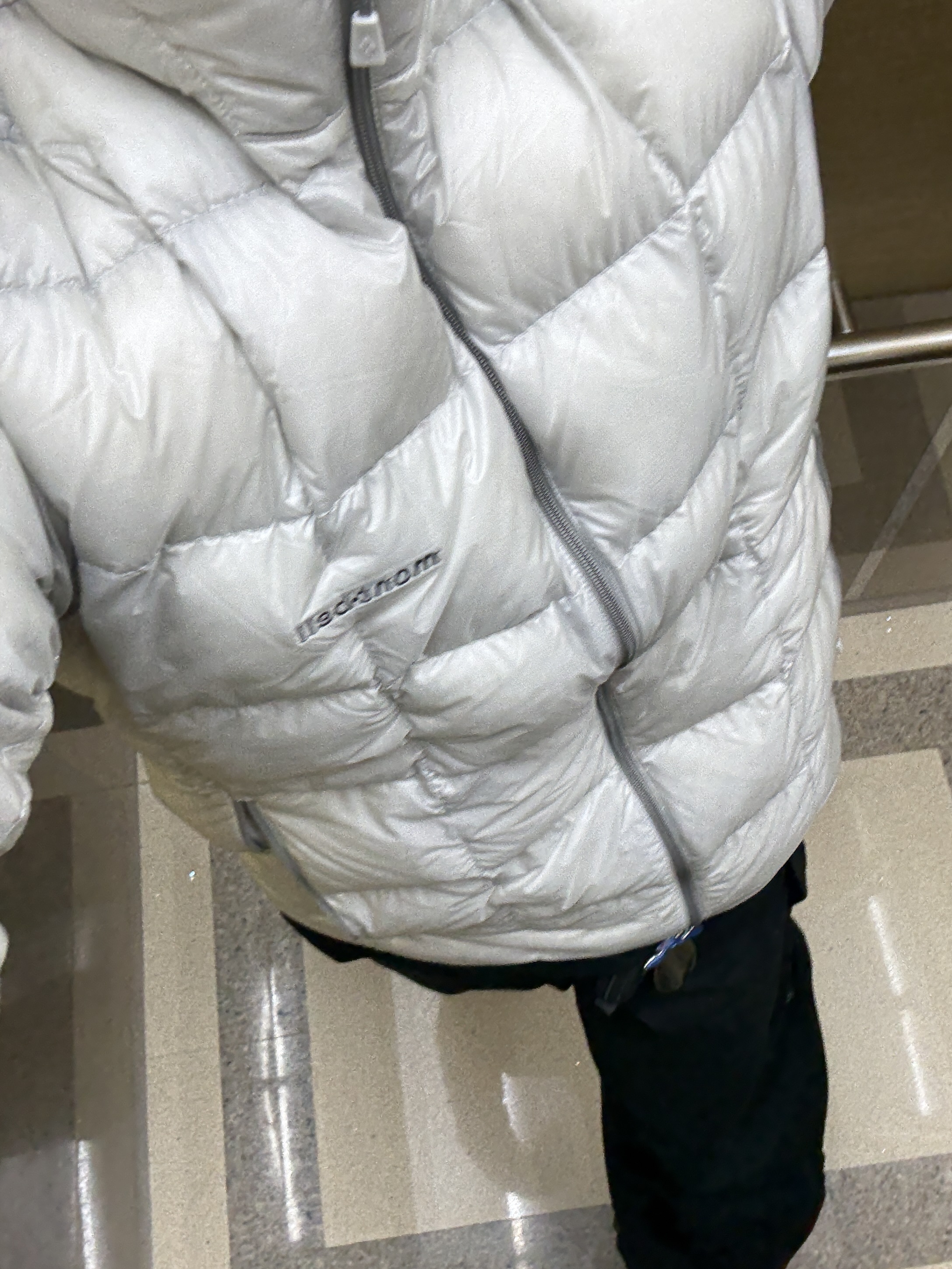 Montbell Superior Down Jacket Light Gray, Tiffany & Co. 1837 Ring Narrow Silver 착용 스타일 - 1