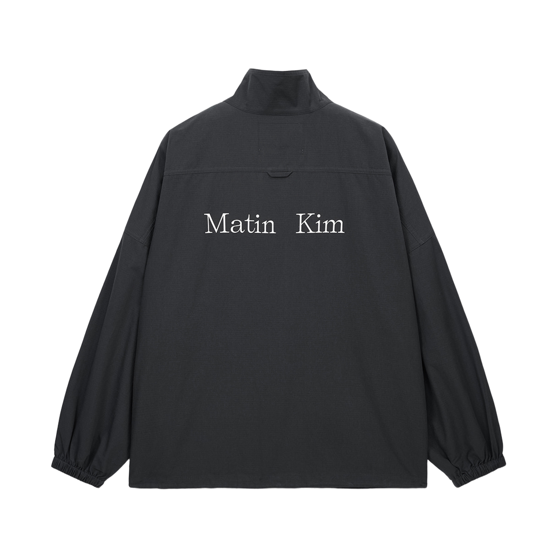 마뗑킴 백 로고 하이 넥 점퍼 차콜(Matin Kim Back Logo High Neck Jumper Charcoal) - 2